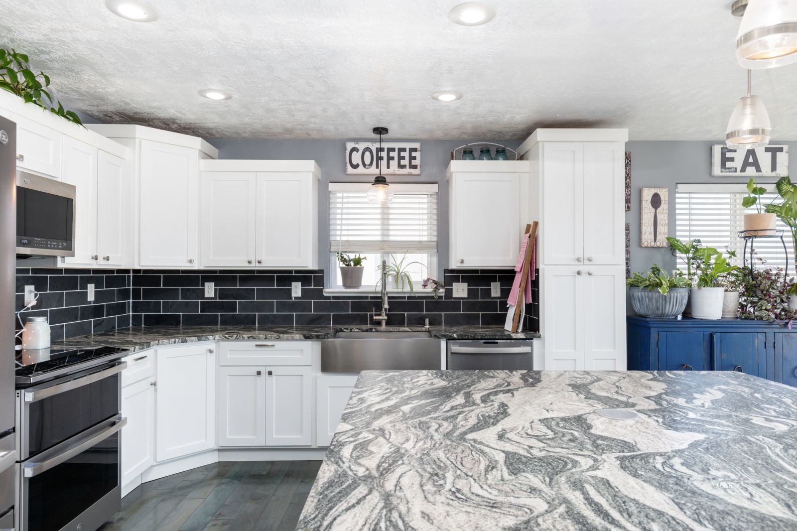 Elko, Nevada, 89801, United States, 5 Bedrooms Bedrooms, ,3 BathroomsBathrooms,Residential,For Sale,1691636