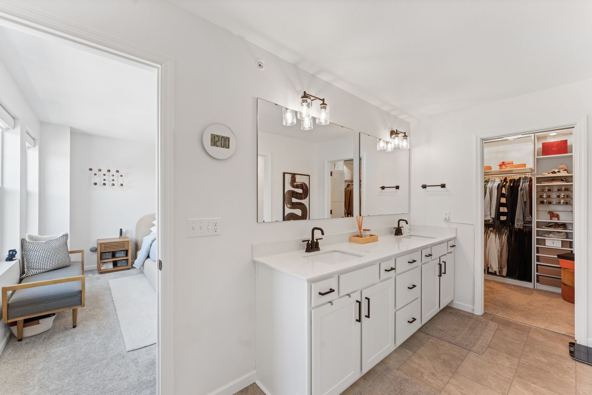  Urban Living at Its Finest: Expansive Highland Bridge Rowhome with River Views - 物件實景