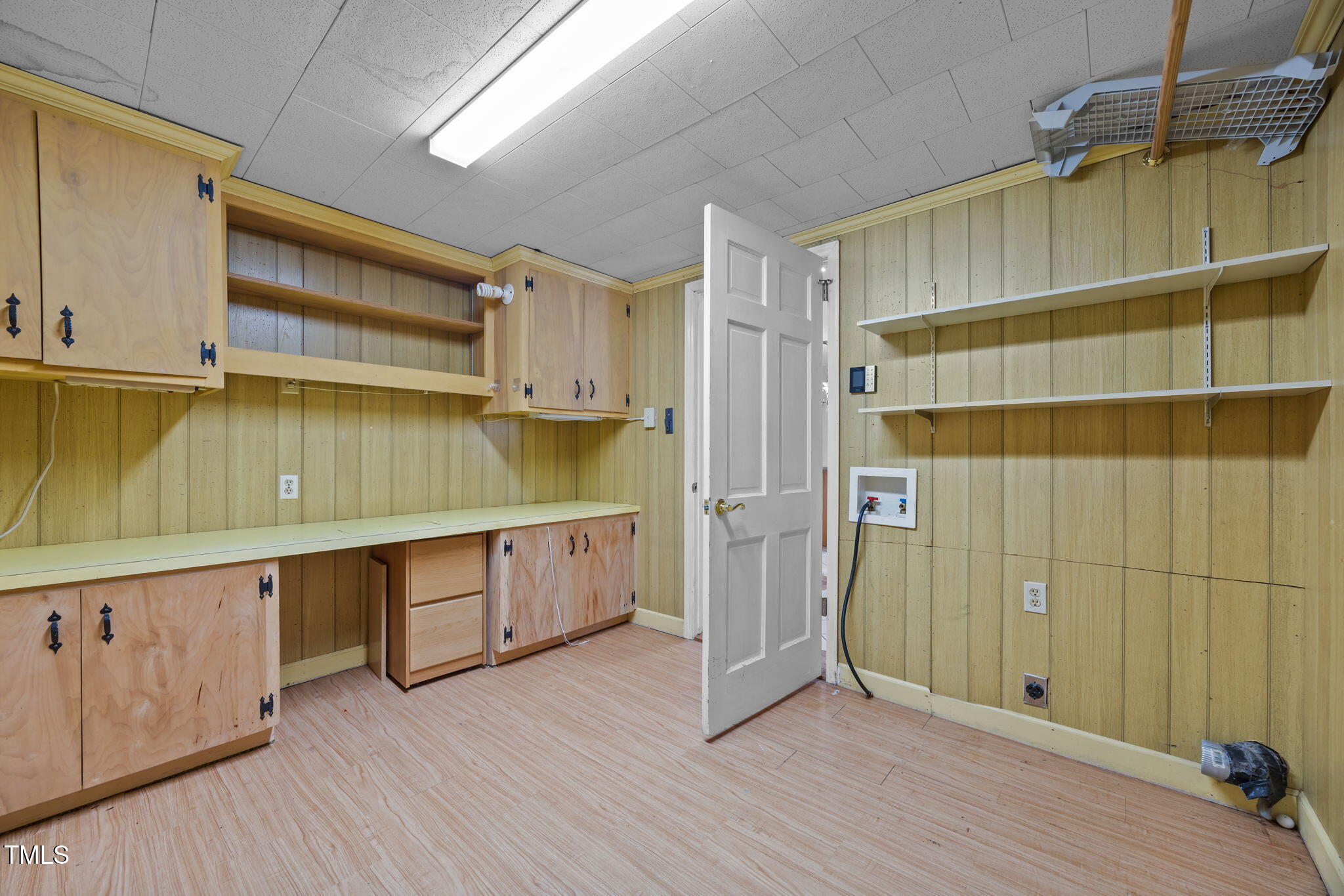 Raleigh, North Carolina, 27609, United States, 3 Bedrooms Bedrooms, ,2 BathroomsBathrooms,Residential,For Sale,1911441