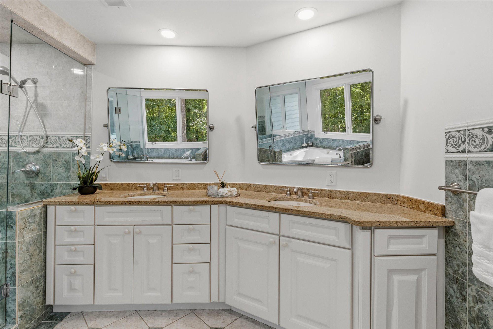  8022 Cypress Grove Lane, Cabin John, MD, 20818 - 物件實景