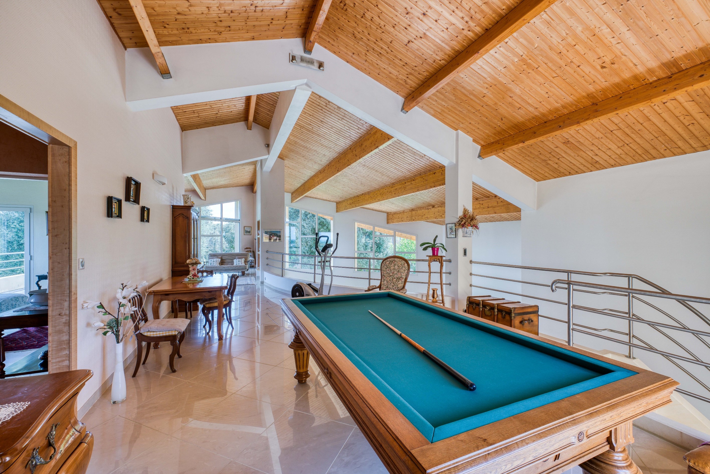  Elegant Villa with Panoramic Views over the Charente - 物件實景