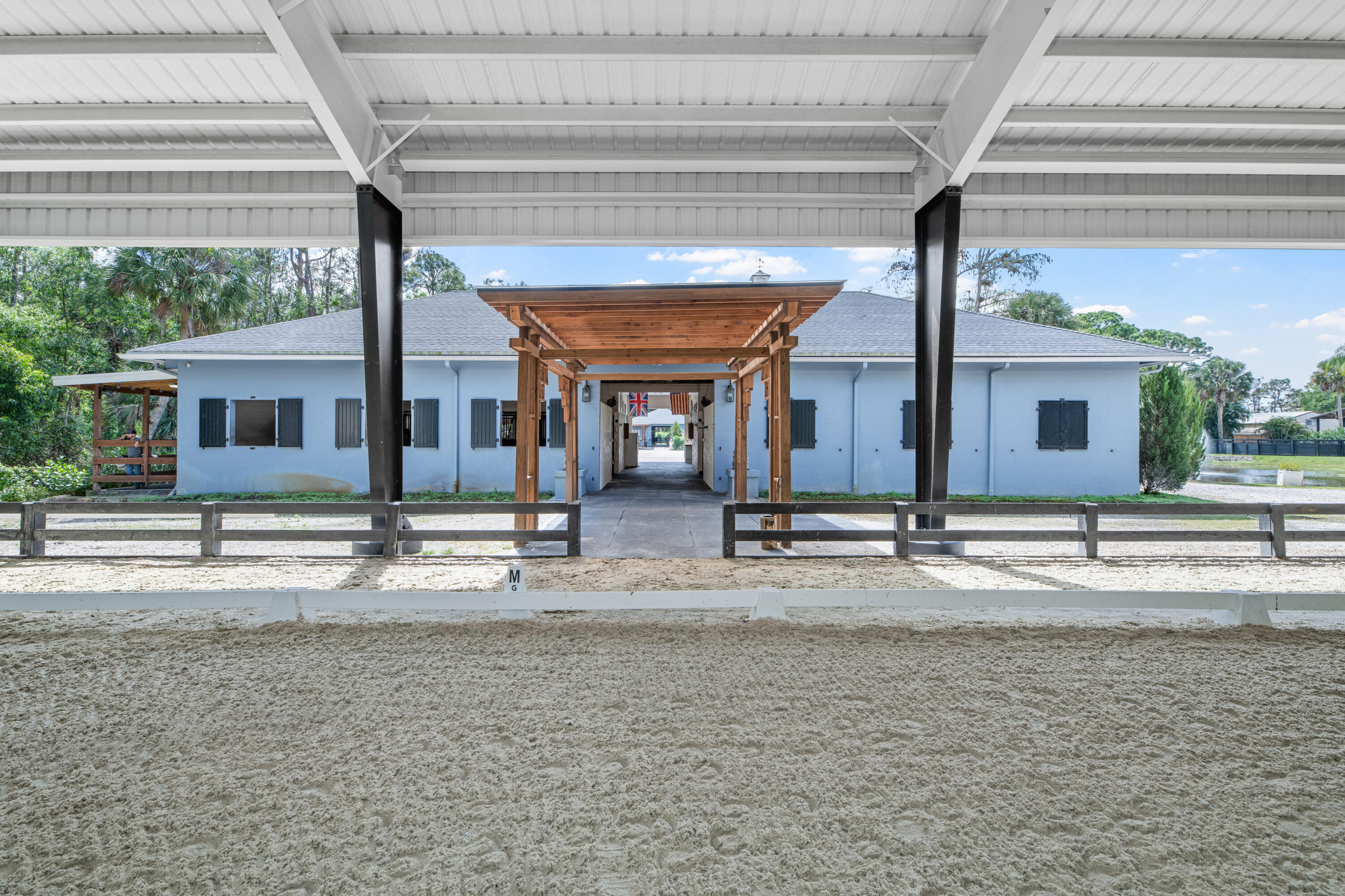  15161 Collecting Canal Road - 物件實景