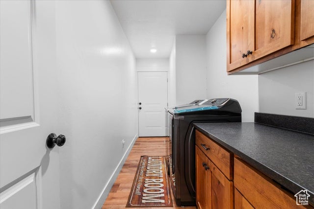 Centerfield, Utah, 84622, United States, 4 Bedrooms Bedrooms, ,3 BathroomsBathrooms,Residential,For Sale,1980838