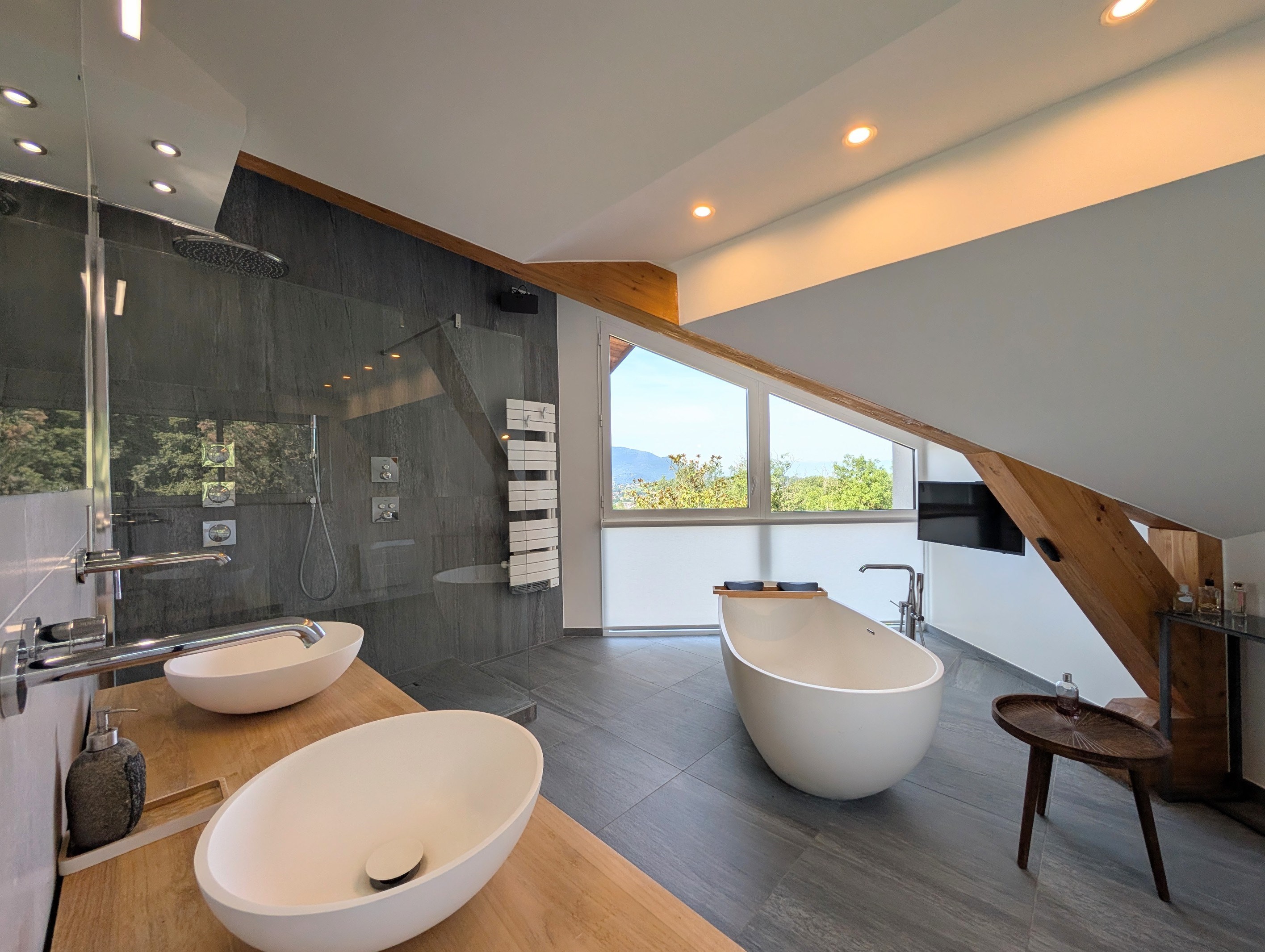  Contemporary Villa with 4 Ensuite Bedrooms - 物件實景