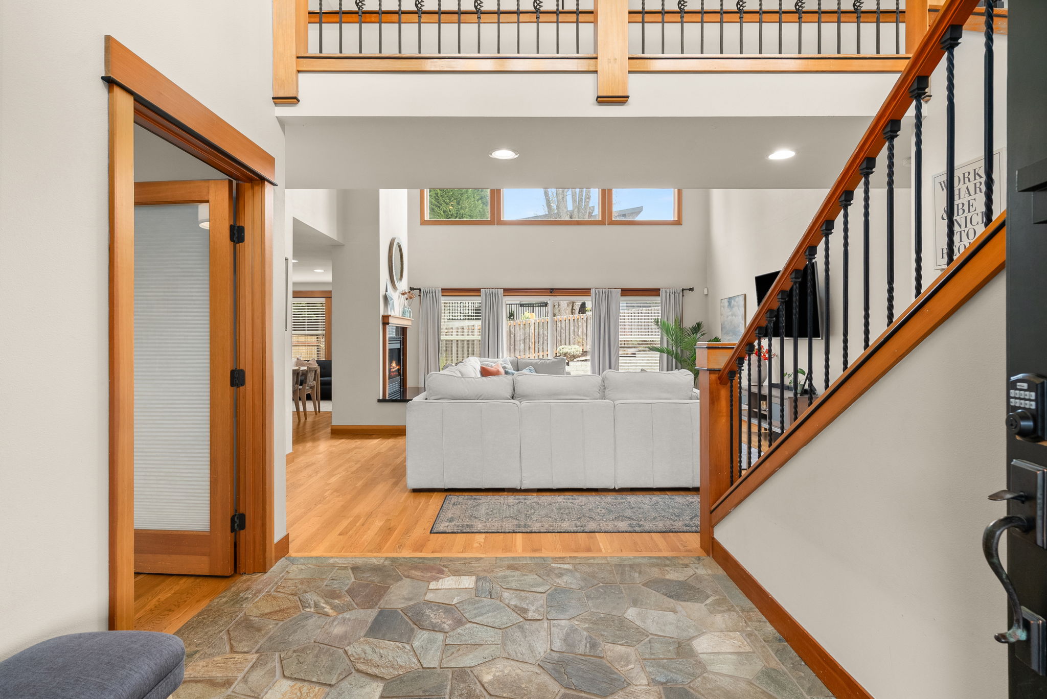  University Place Living - 物件實景