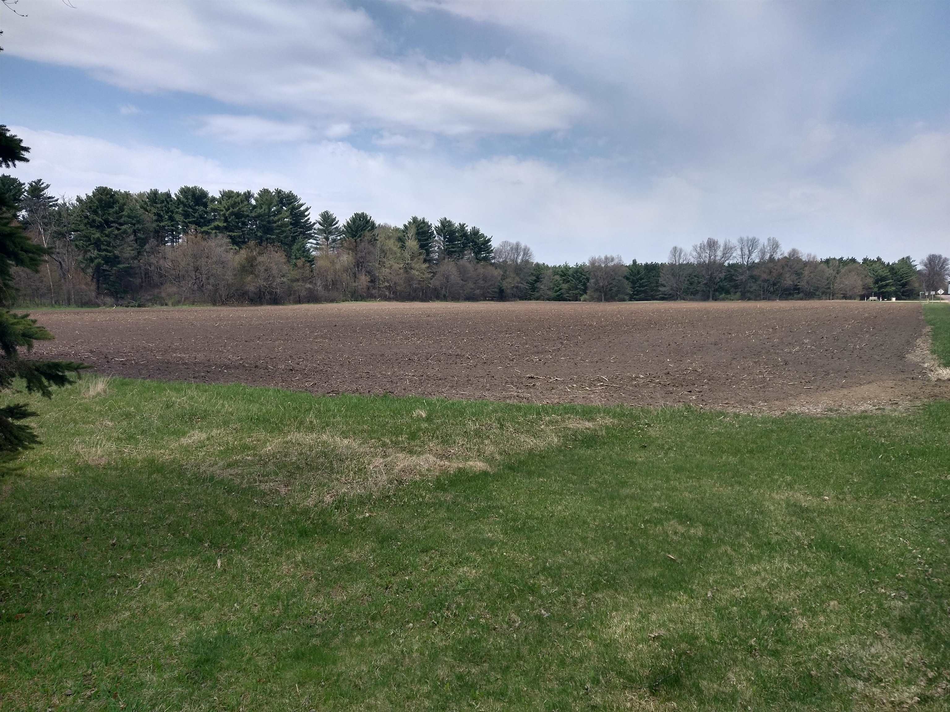 891 County Road Z, Arkdale, Wisconsin, 54613, United States, 4 Bedrooms Bedrooms, ,1 BathroomBathrooms,Residential,For Sale,891 County Road Z,1264713