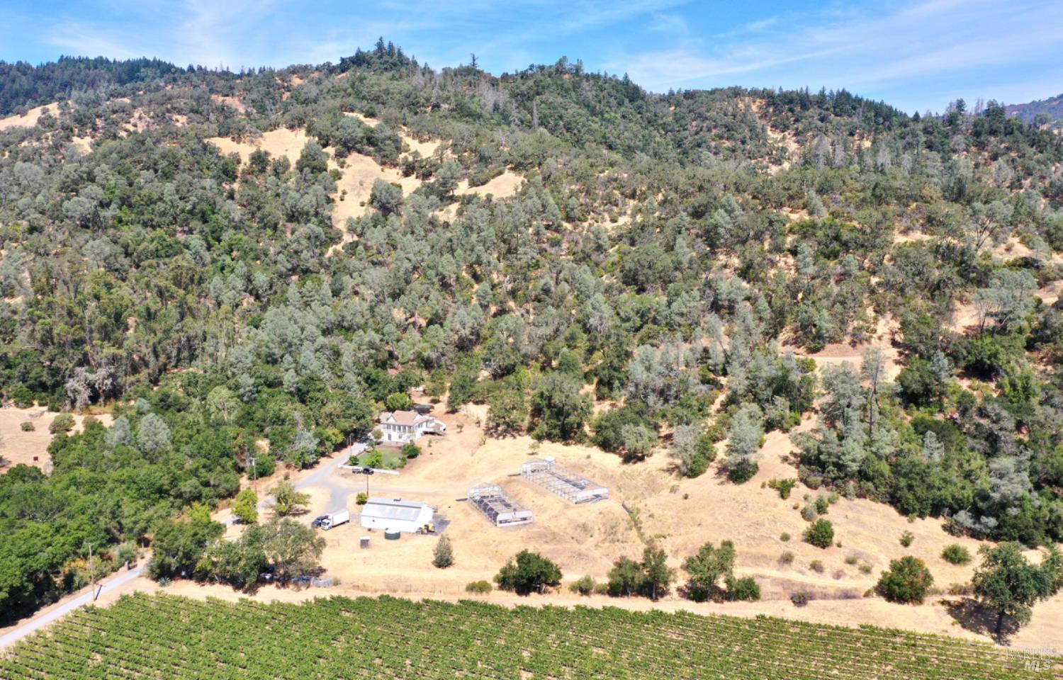 Cloverdale, California, 95425, United States, 3 Bedrooms Bedrooms, ,4 BathroomsBathrooms,Residential,For Sale,1941601