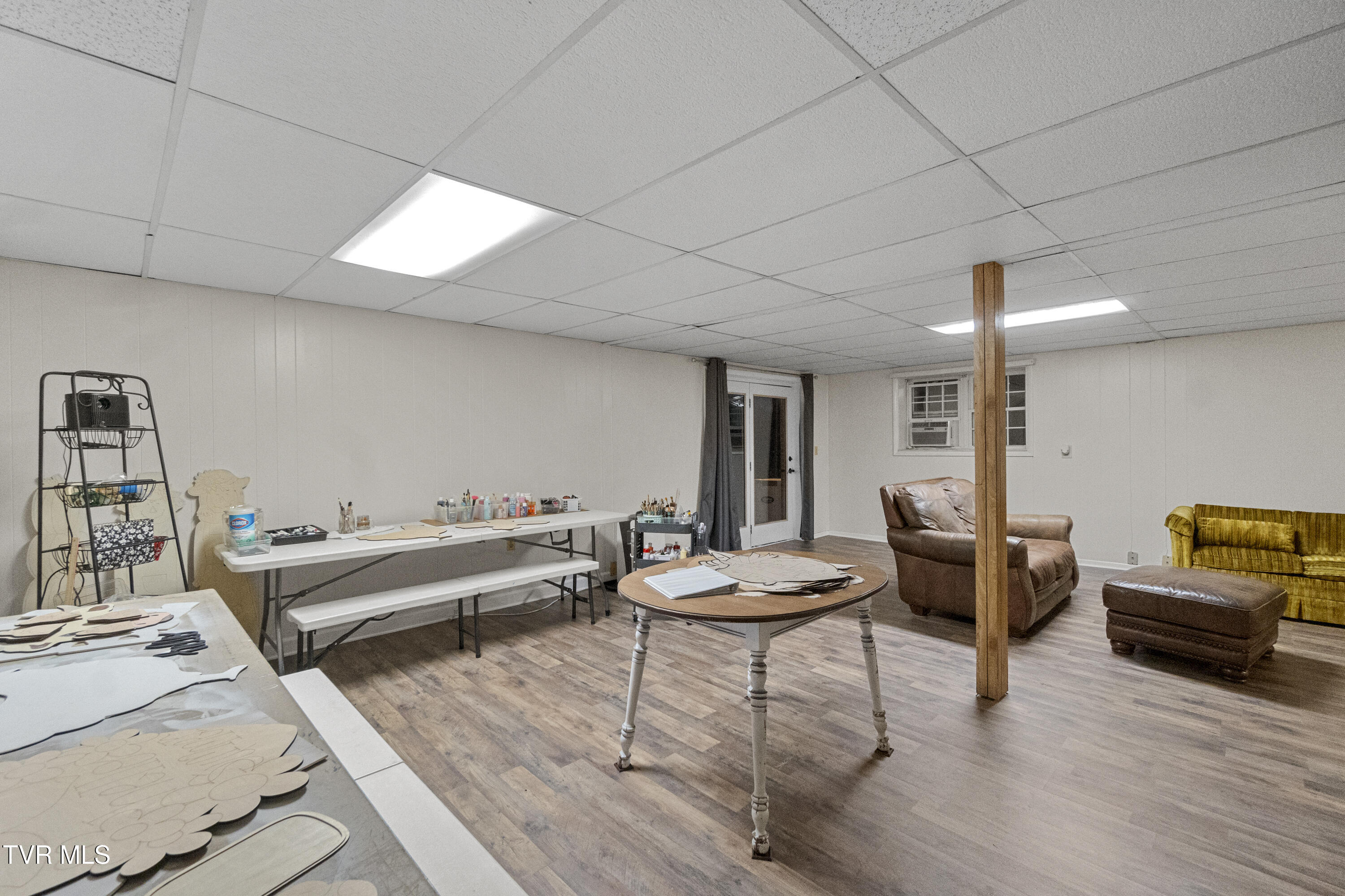 Greeneville, Tennessee, 37743, United States, 3 Bedrooms Bedrooms, ,2 BathroomsBathrooms,Residential,For Sale,1990242