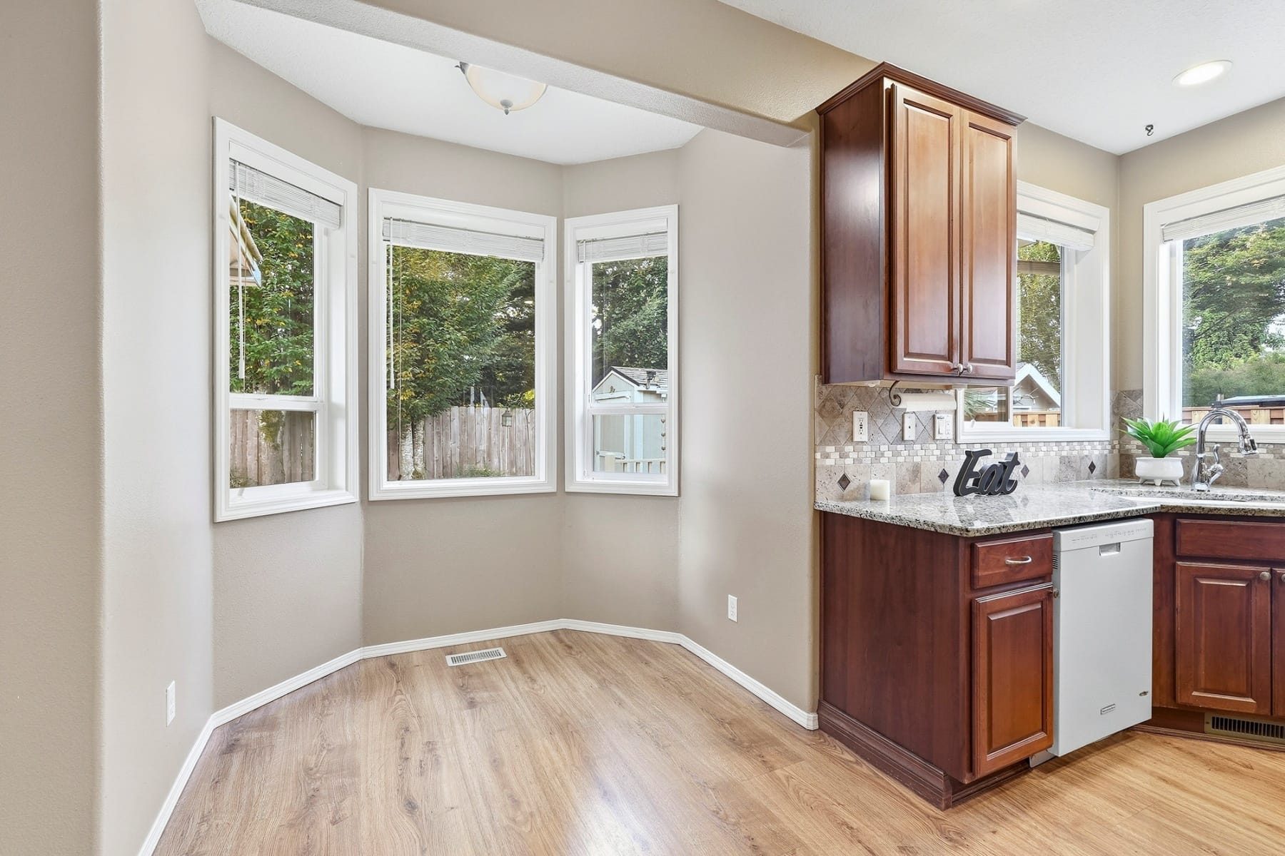  29411 SW CAMELOT ST Wilsonville, OR 97070 - 物件實景
