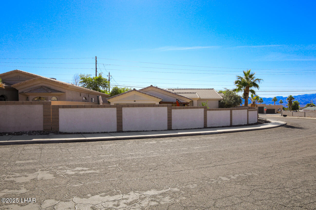 Lake Havasu City, Arizona, 86403, United States, 3 Bedrooms Bedrooms, ,2 BathroomsBathrooms,Residential,For Sale,1990942