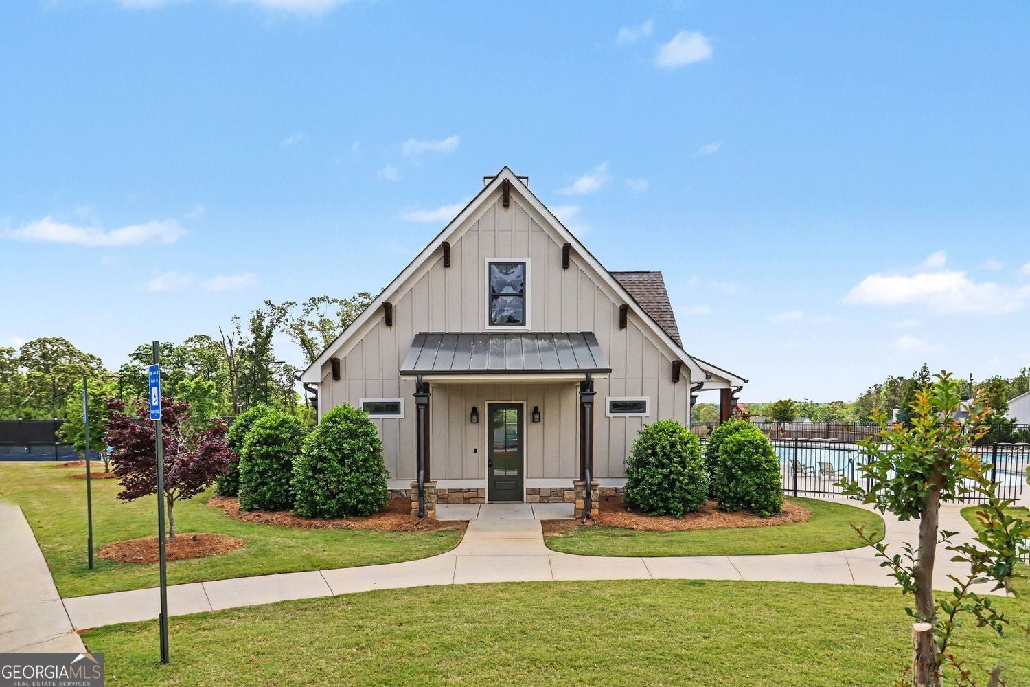 Newnan, Georgia, 30263, United States, 4 Bedrooms Bedrooms, ,4 BathroomsBathrooms,Residential,For Sale,2041136