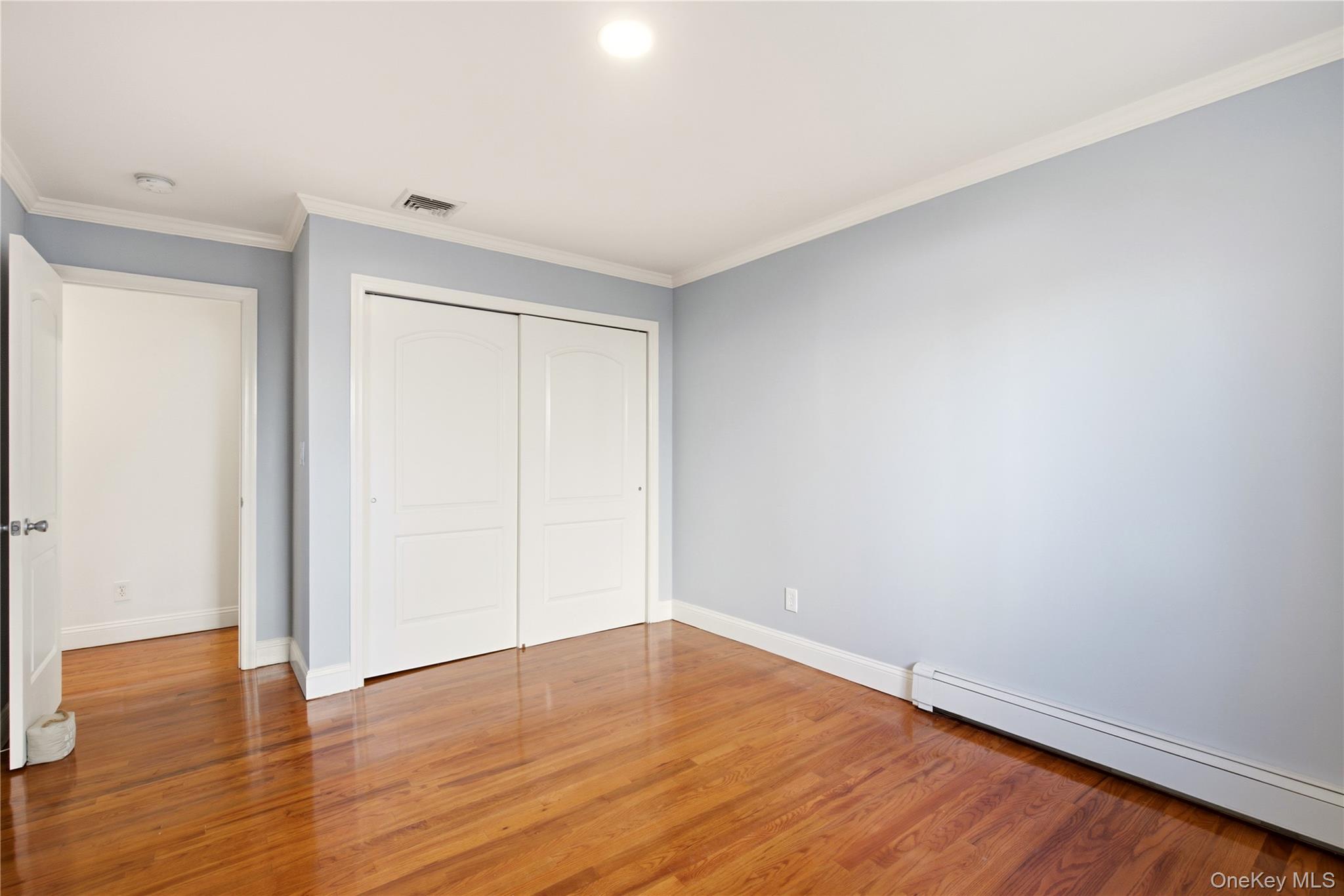  565 Mckinley Terrace, Centerport, NY, 11721 - 物件實景