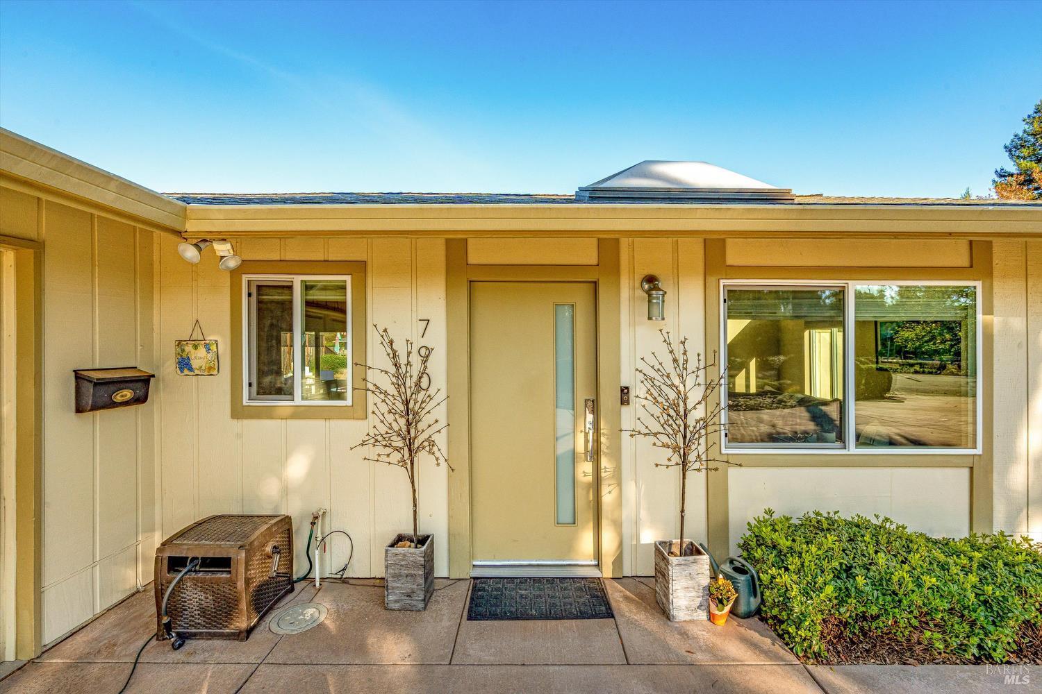 Napa, California, 94559, United States, 3 Bedrooms Bedrooms, ,2 BathroomsBathrooms,Residential,For Sale,2000781