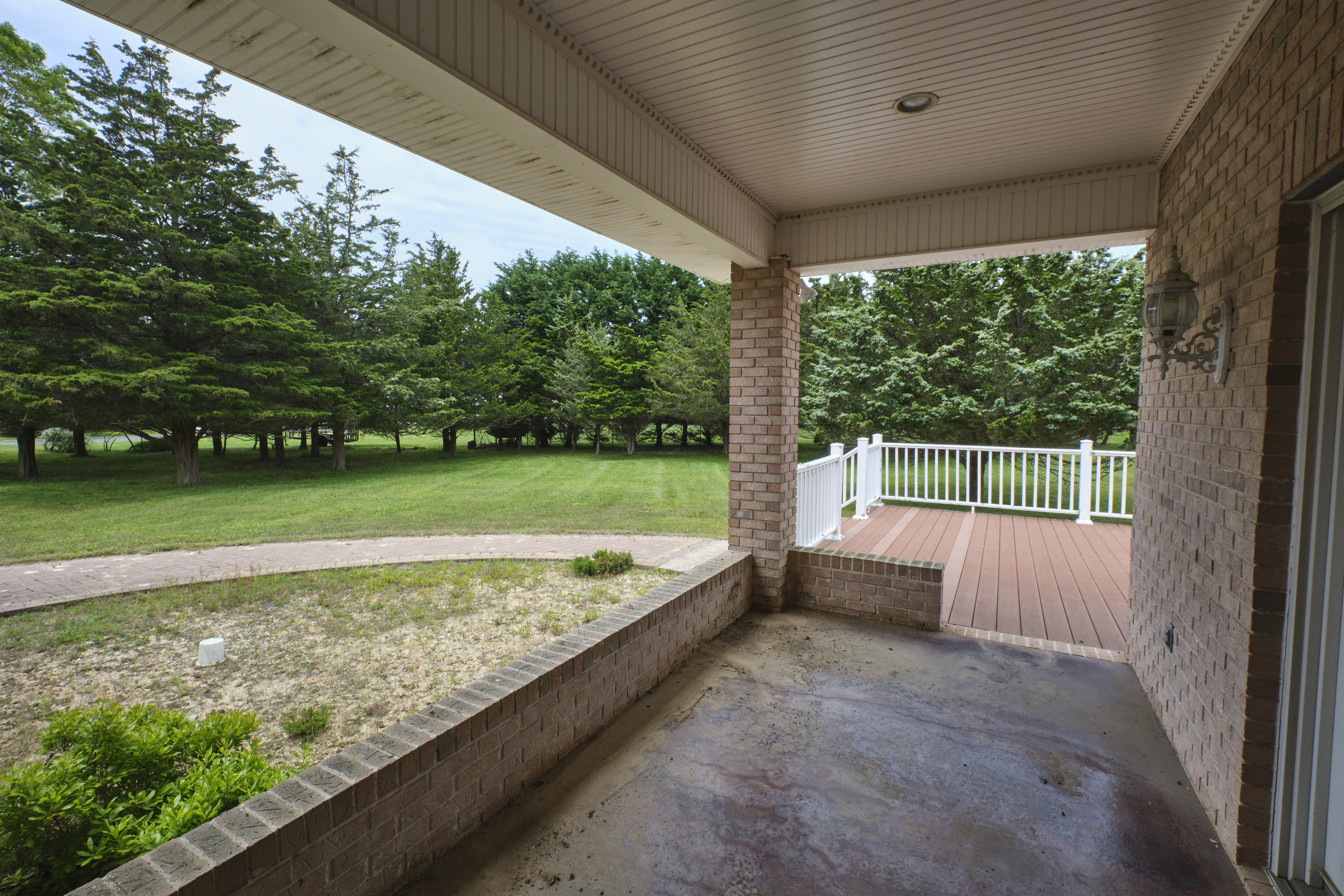 East Marion, New York, 11939, United States, 3 Bedrooms Bedrooms, ,3 BathroomsBathrooms,Residential,For Sale,1895057