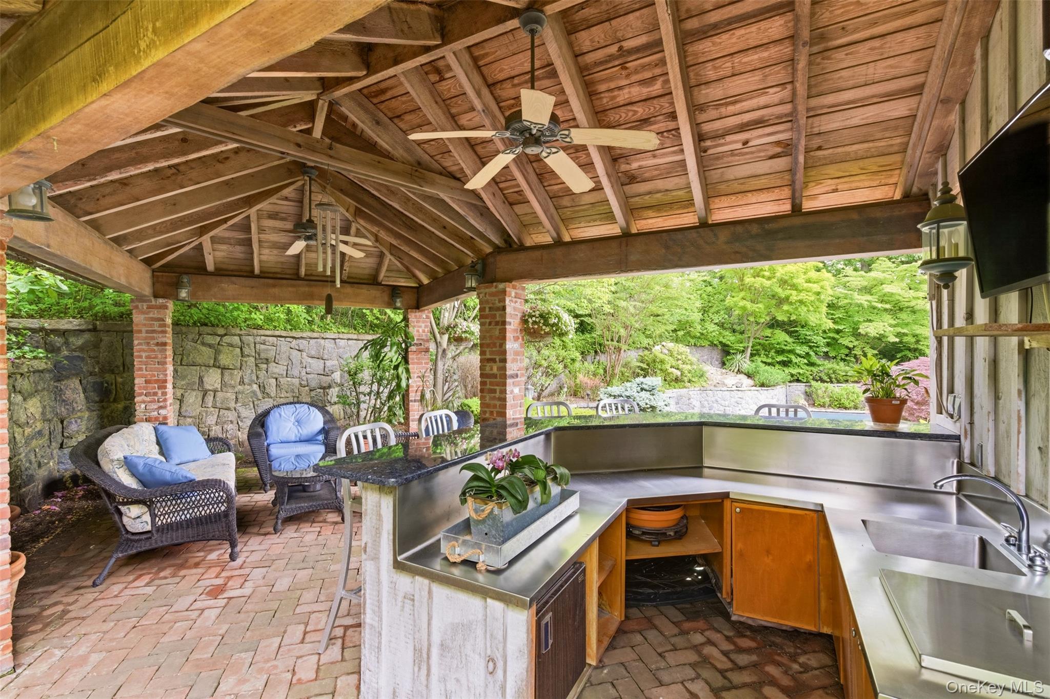  17 Holden Lane, Bayville, NY, 11709 - 物件實景