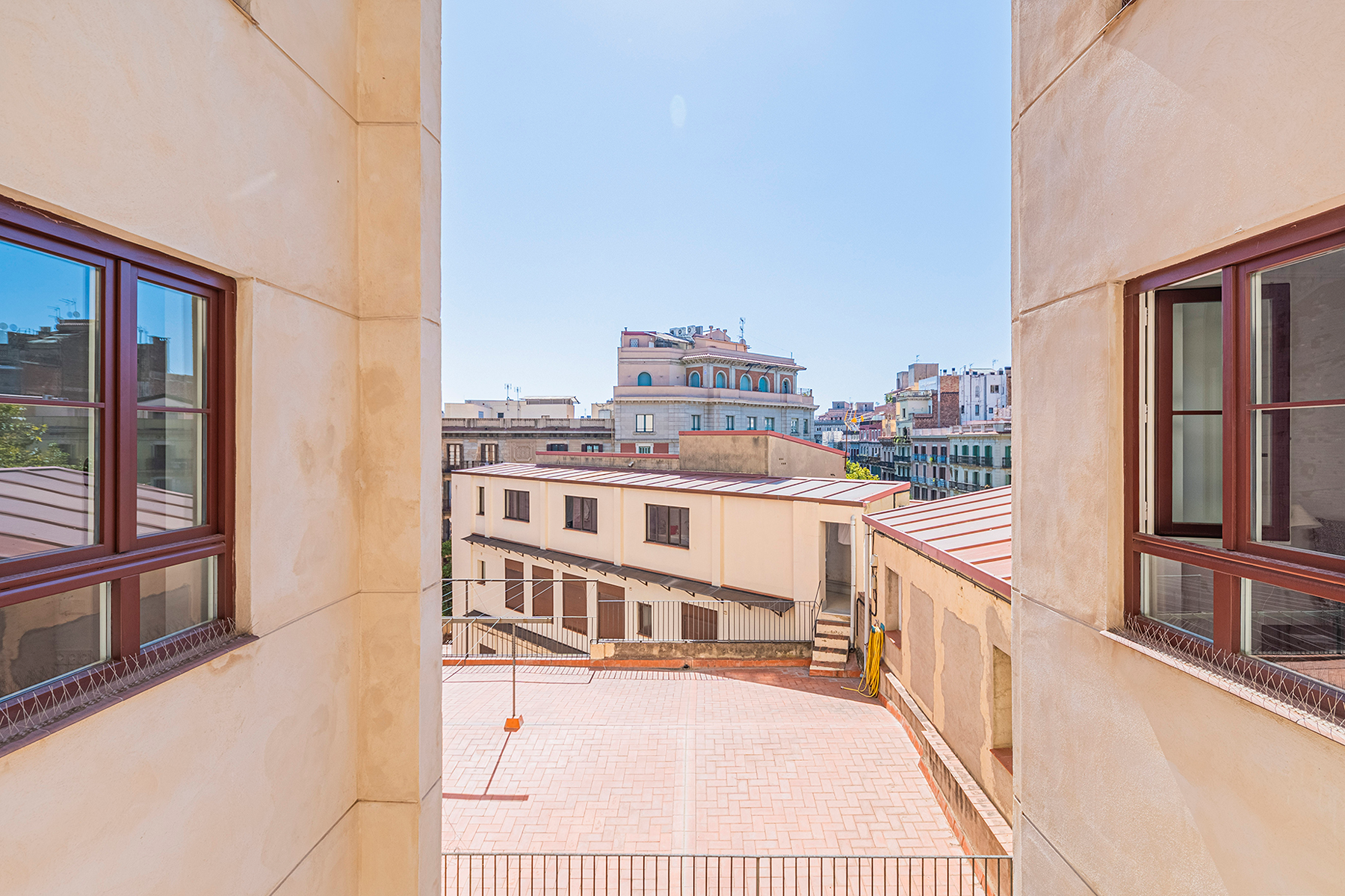  High and sunny flat in a new building on Girona Street - 物件實景