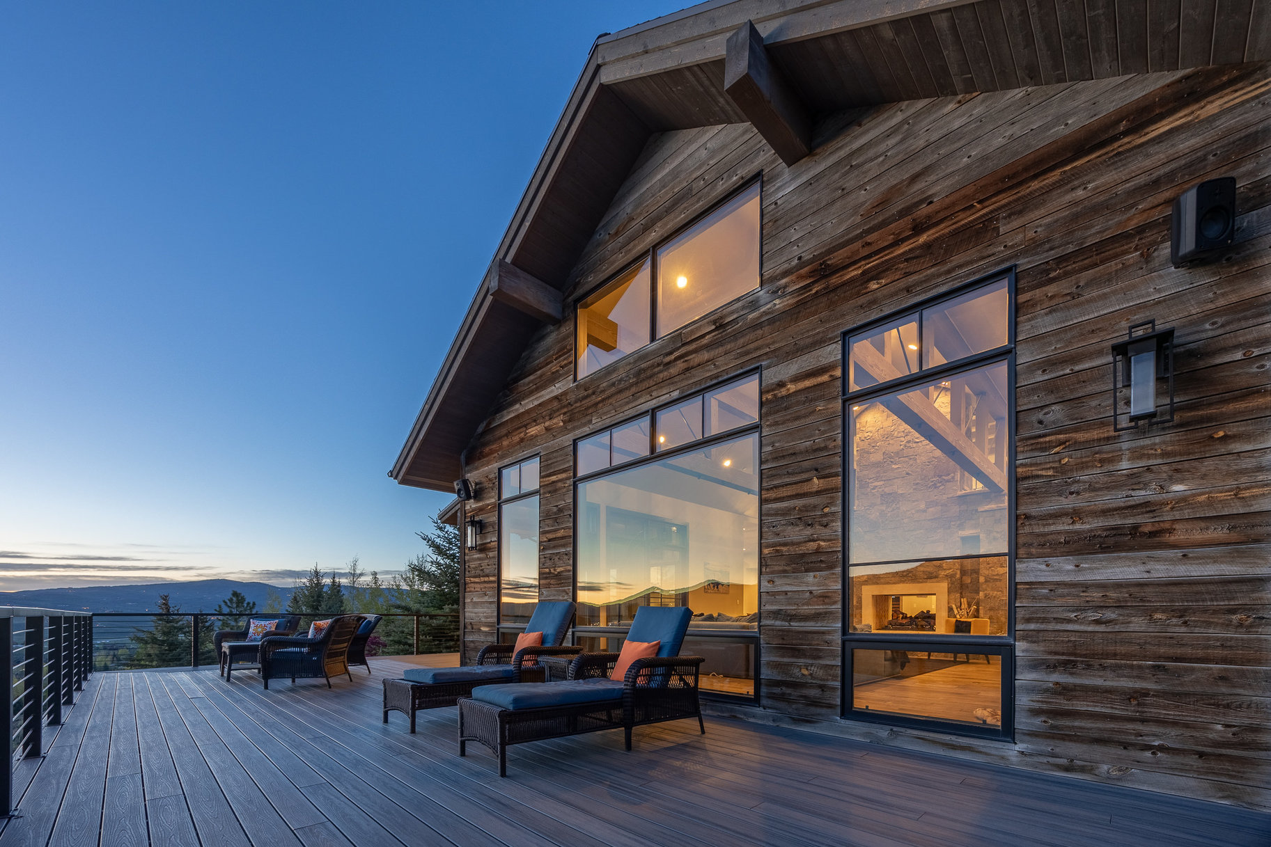  Framed by Panoramic Mountain Views with Access to Round Valley