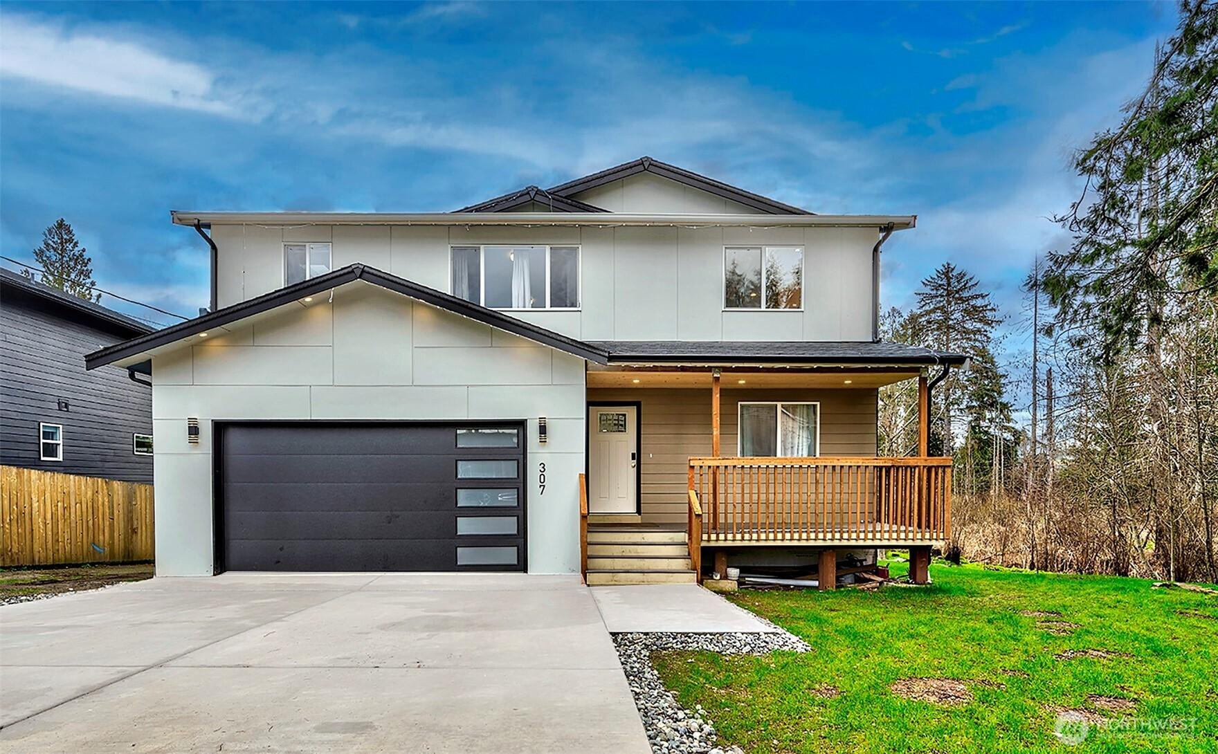 GRANITE FALLS, Washington, 98252, United States, 4 Bedrooms Bedrooms, ,3 BathroomsBathrooms,Residential,For Sale,1751762