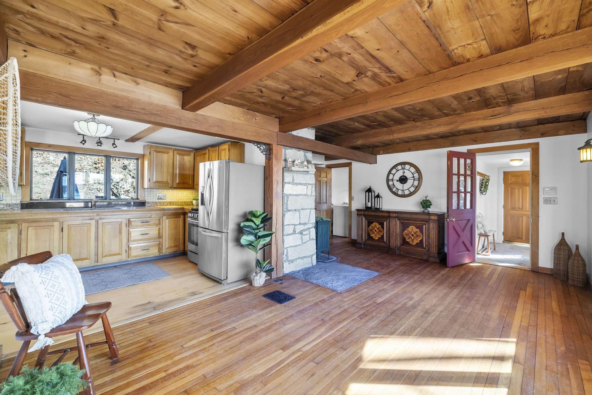 Weare, New Hampshire, 03281, United States, 2 Bedrooms Bedrooms, ,Residential,For Sale,1887155