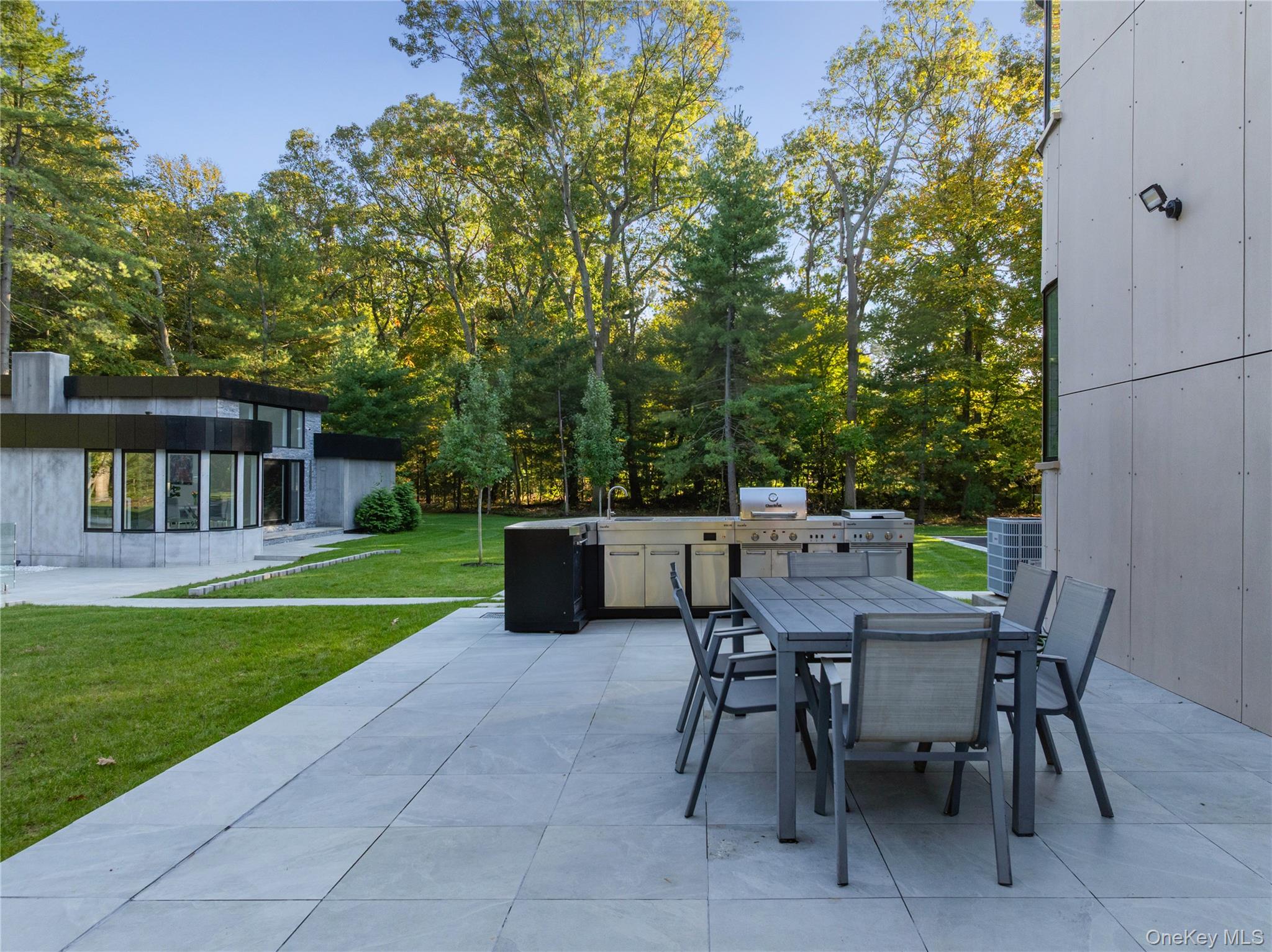  31 Chestnut Hill Drive, Upper Brookville, NY, 11771 - 物件實景