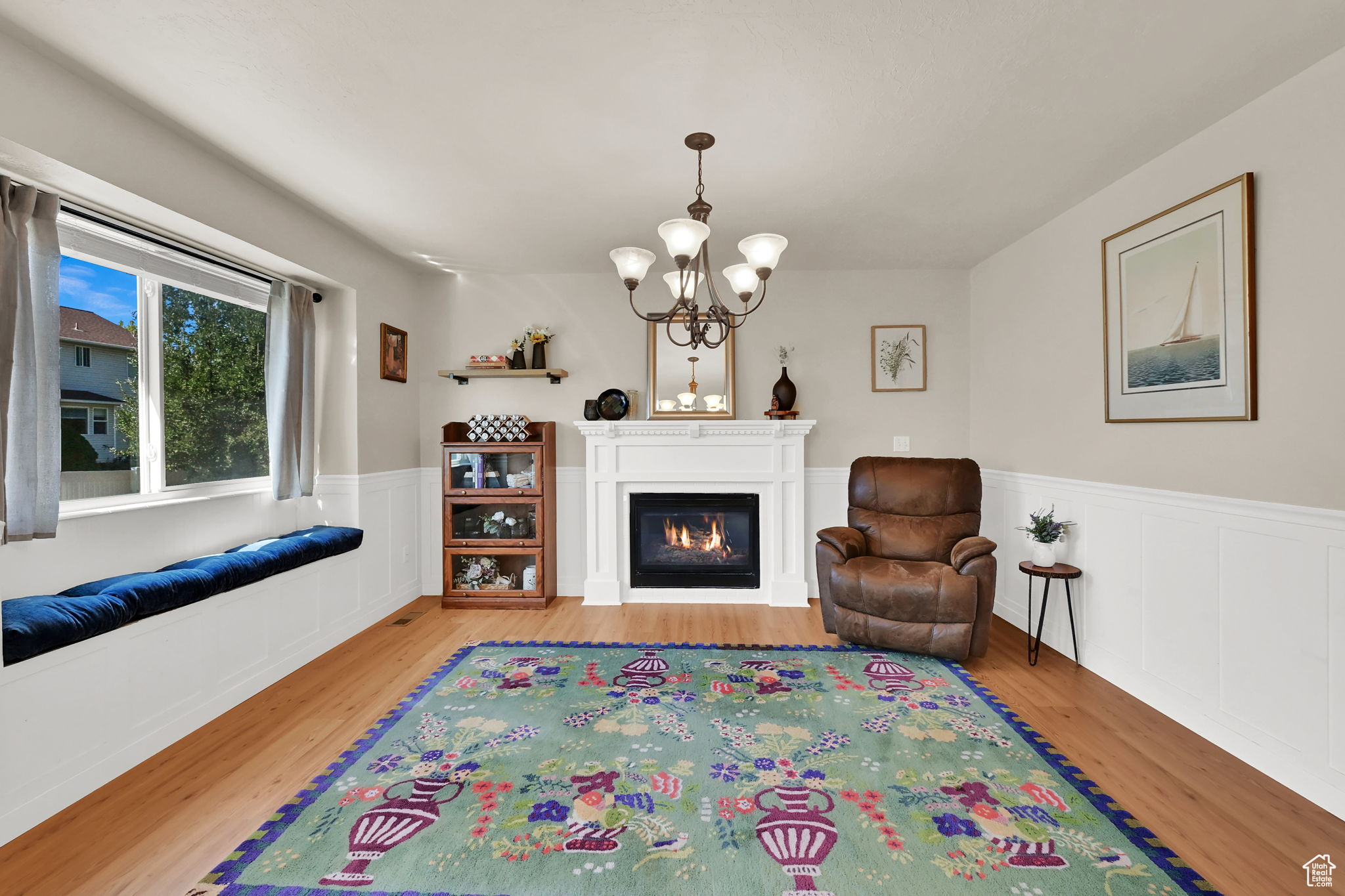Clinton, Utah, 84015, United States, 7 Bedrooms Bedrooms, ,3 BathroomsBathrooms,Residential,For Sale,1918162