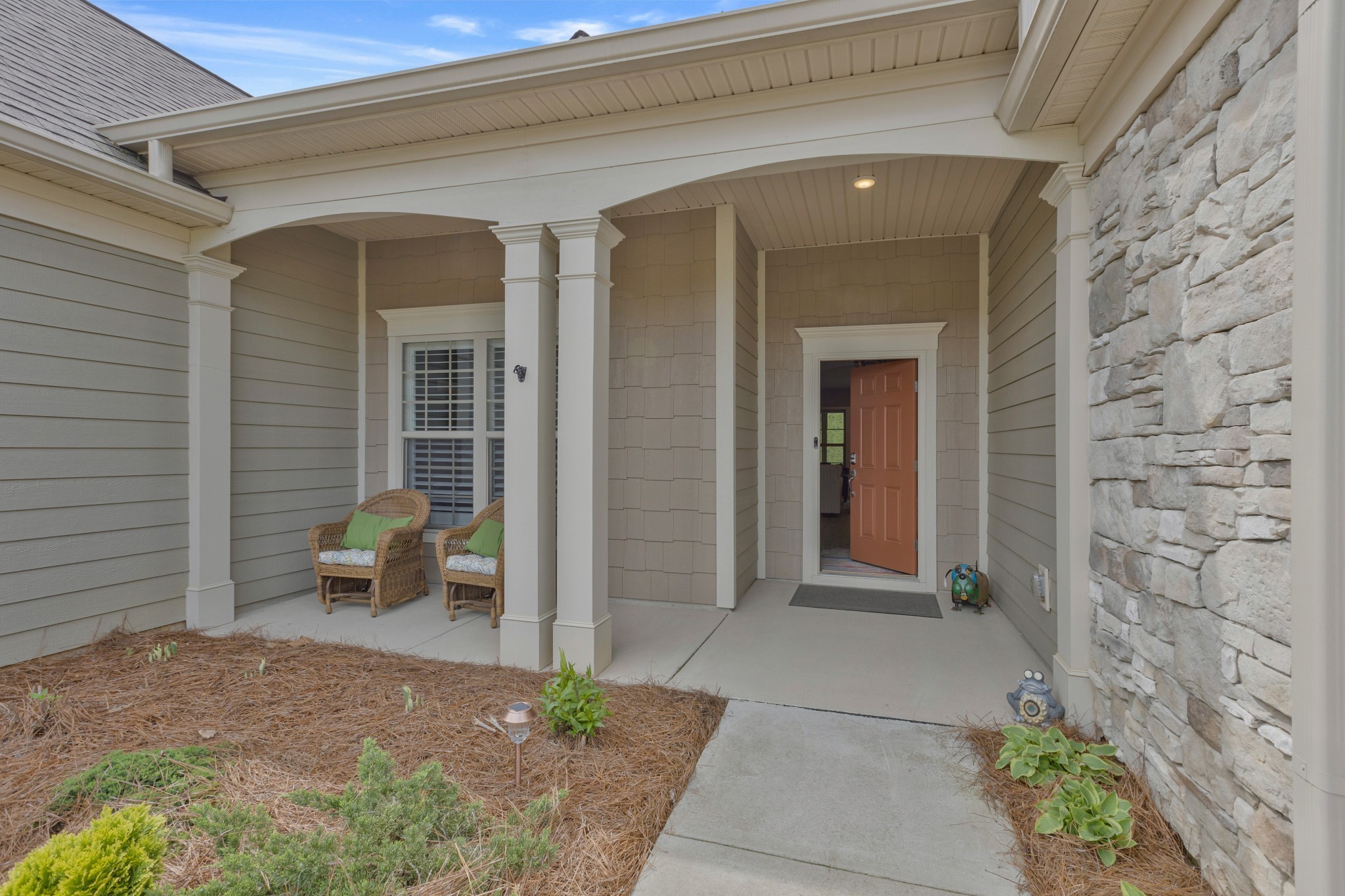 Spring Hill, Tennessee, 37174, United States, 3 Bedrooms Bedrooms, ,3 BathroomsBathrooms,Residential,For Sale,1906731