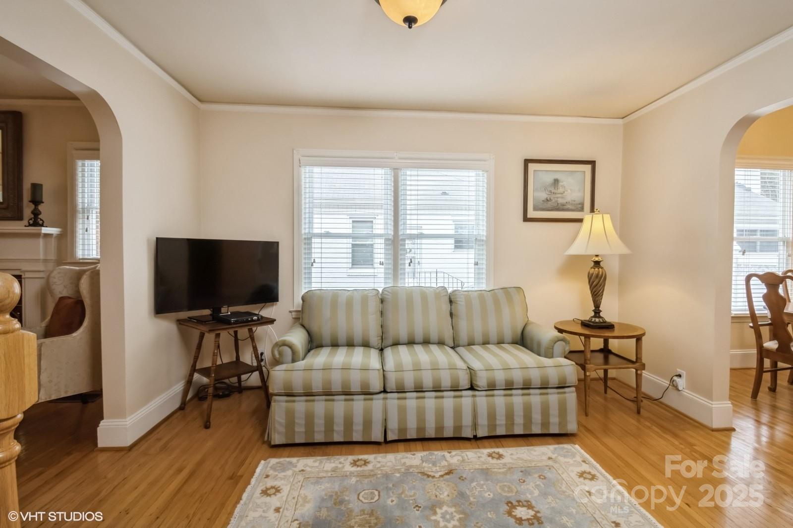 Charlotte, North Carolina, 28205, United States, 3 Bedrooms Bedrooms, ,2 BathroomsBathrooms,Residential,For Sale,1707843