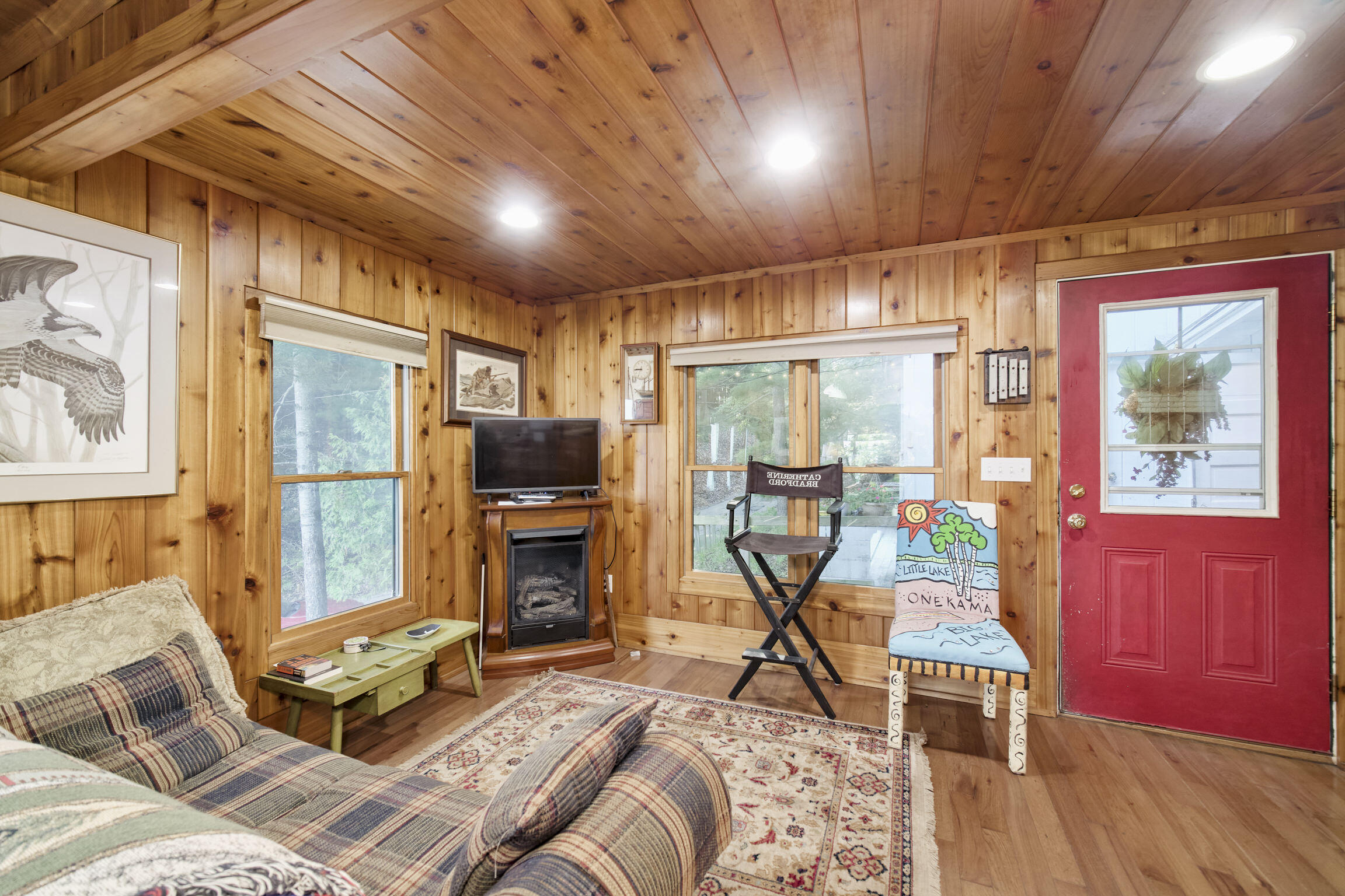Onekama, Michigan, 49675, United States, 3 Bedrooms Bedrooms, ,3 BathroomsBathrooms,Residential,For Sale,1914171