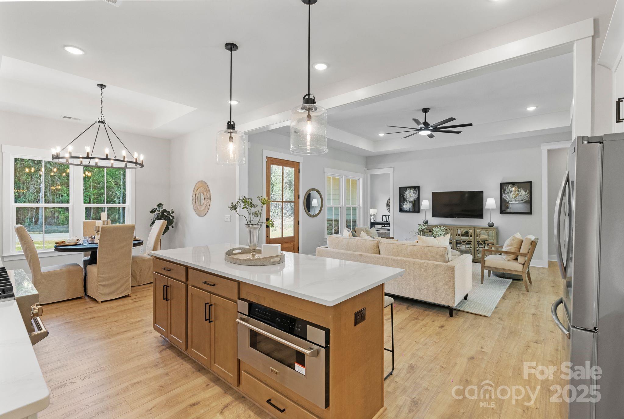 Monroe, North Carolina, 28112, United States, 3 Bedrooms Bedrooms, ,2 BathroomsBathrooms,Residential,For Sale,1891310