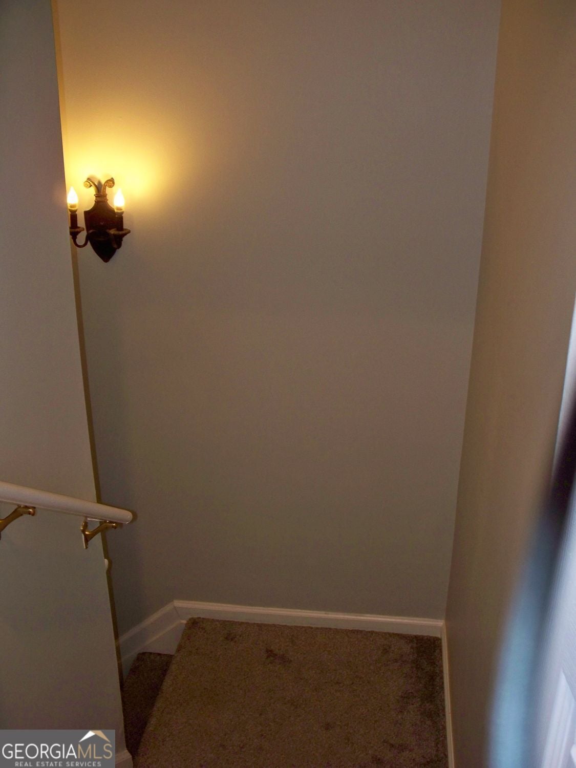 Johns Creek, Georgia, 30022, United States, 5 Bedrooms Bedrooms, ,4 BathroomsBathrooms,Residential,For Sale,1985826