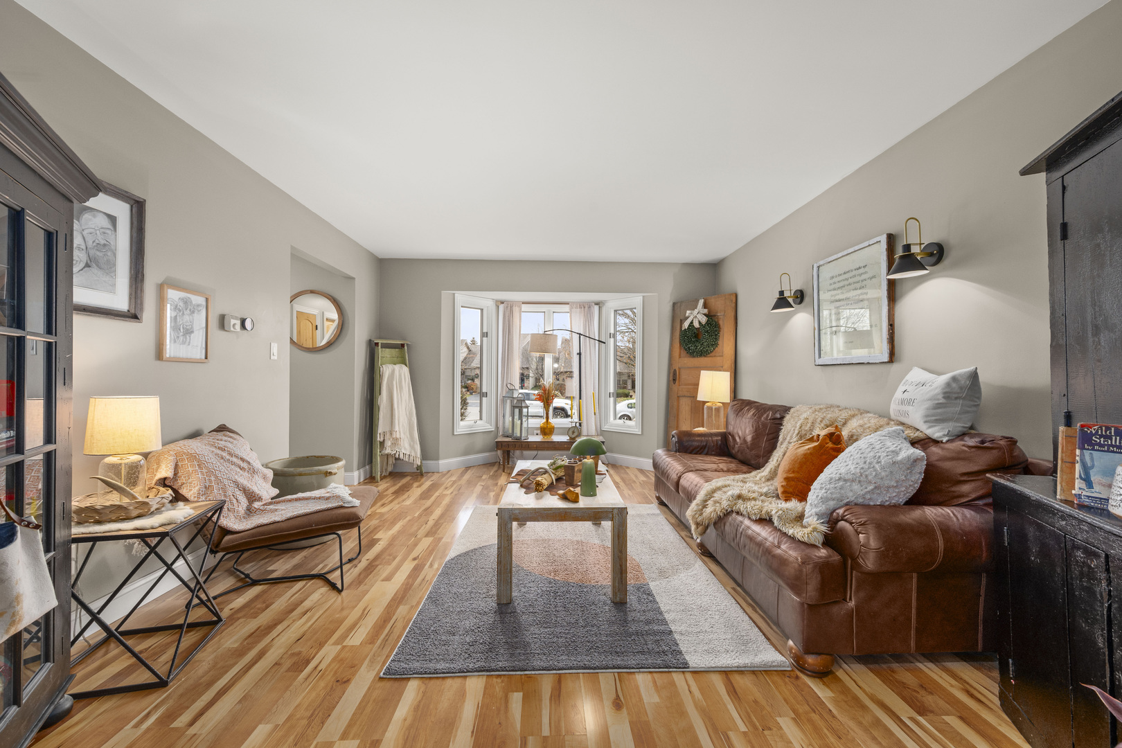 Sycamore, Illinois, 60178, United States, 4 Bedrooms Bedrooms, ,4 BathroomsBathrooms,Residential,For Sale,1999844