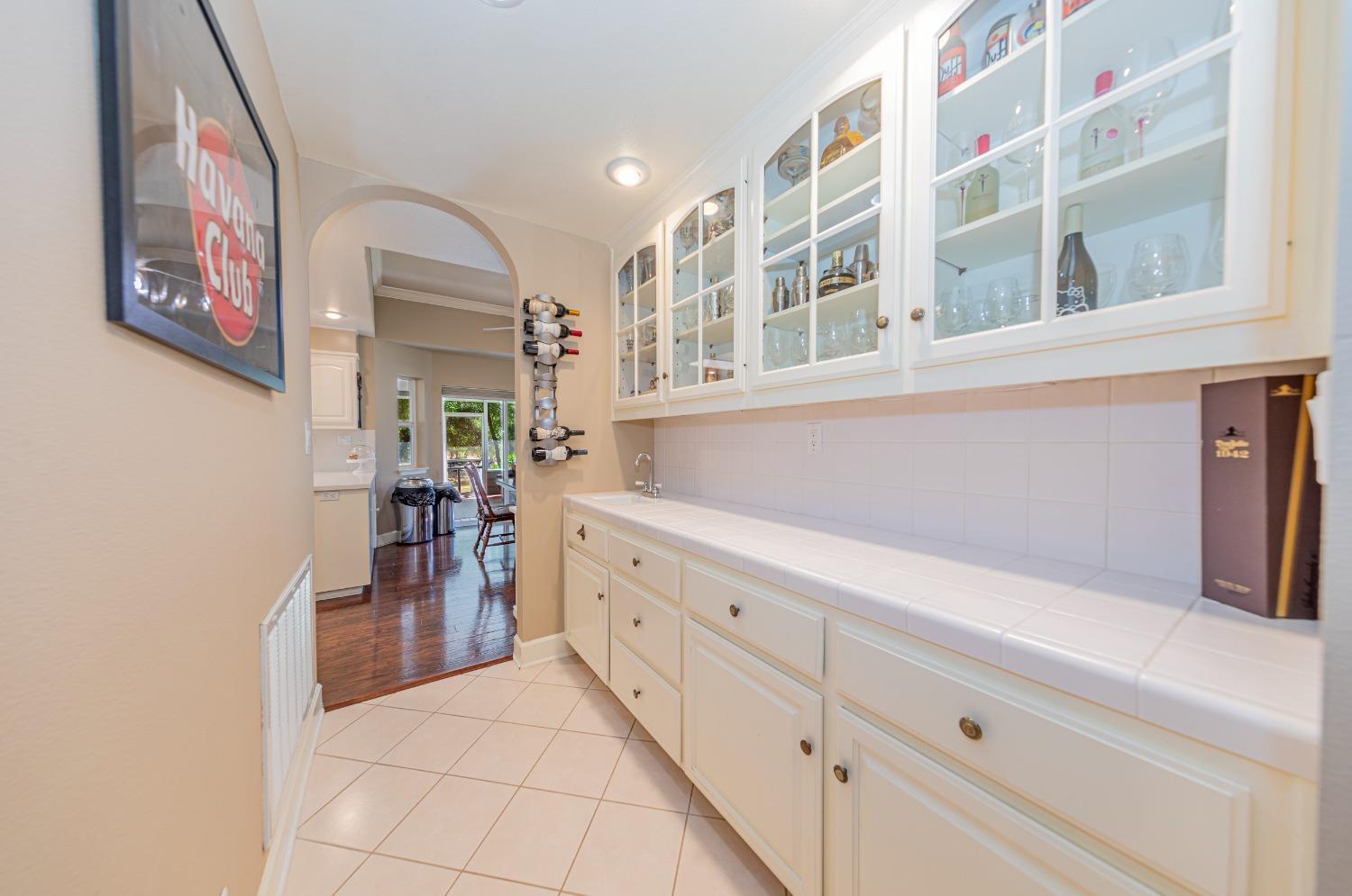 Ahwahnee, California, 93601, United States, 4 Bedrooms Bedrooms, ,3 BathroomsBathrooms,Residential,For Sale,1978318