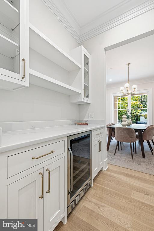 Chevy Chase, Maryland, 20815, United States, 6 Bedrooms Bedrooms, ,7 BathroomsBathrooms,Residential,For Sale,1976530