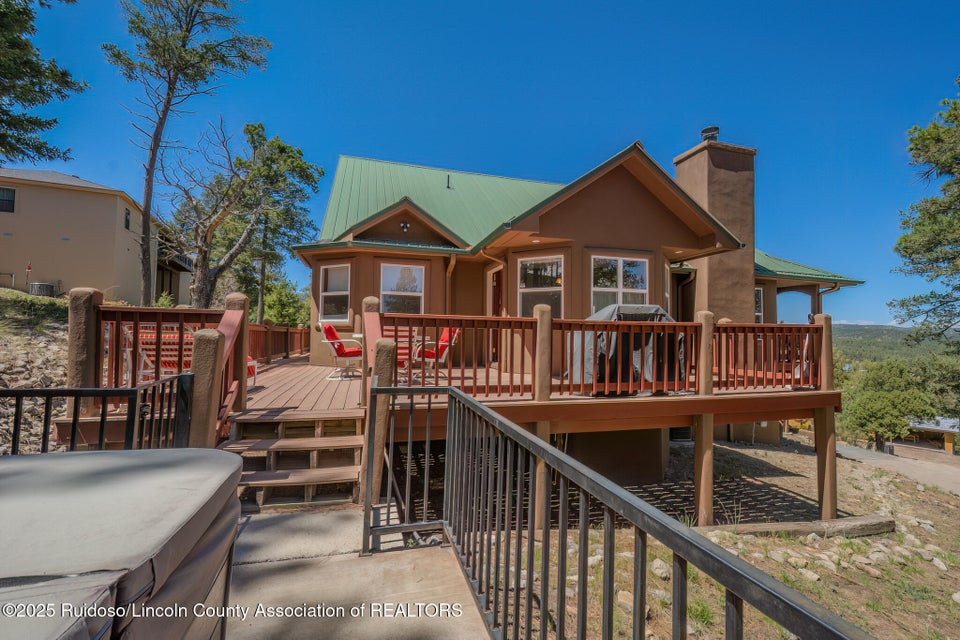 Ruidoso, New Mexico, 88345, United States, 4 Bedrooms Bedrooms, ,3 BathroomsBathrooms,Residential,For Sale,1909726