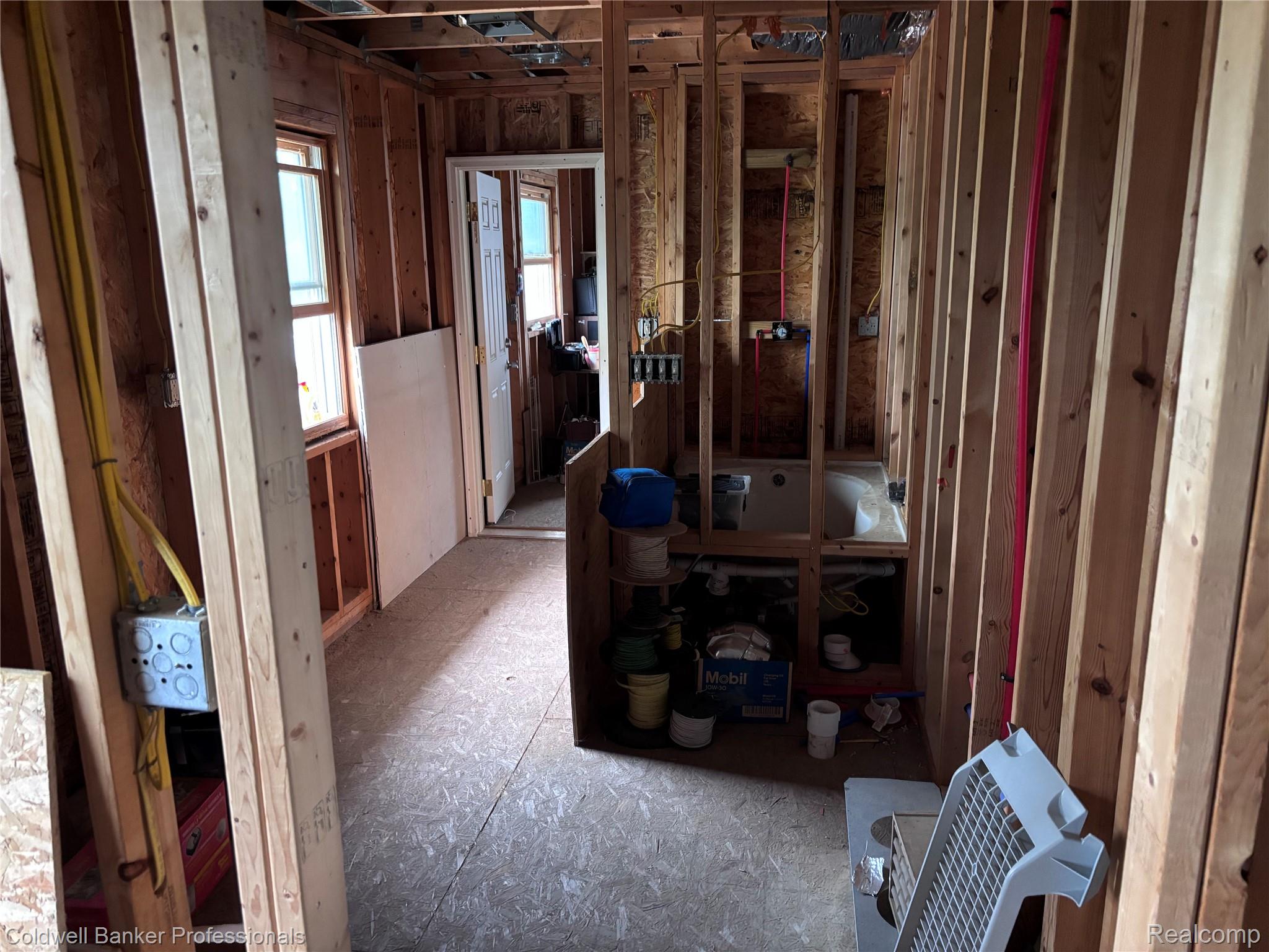 HarrisonTownship, Michigan, 48045, United States, 4 Bedrooms Bedrooms, ,3 BathroomsBathrooms,Residential,For Sale,1896563