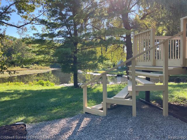 Oakland, Michigan, 48363, United States, 4 Bedrooms Bedrooms, ,2 BathroomsBathrooms,Residential,For Sale,1806159