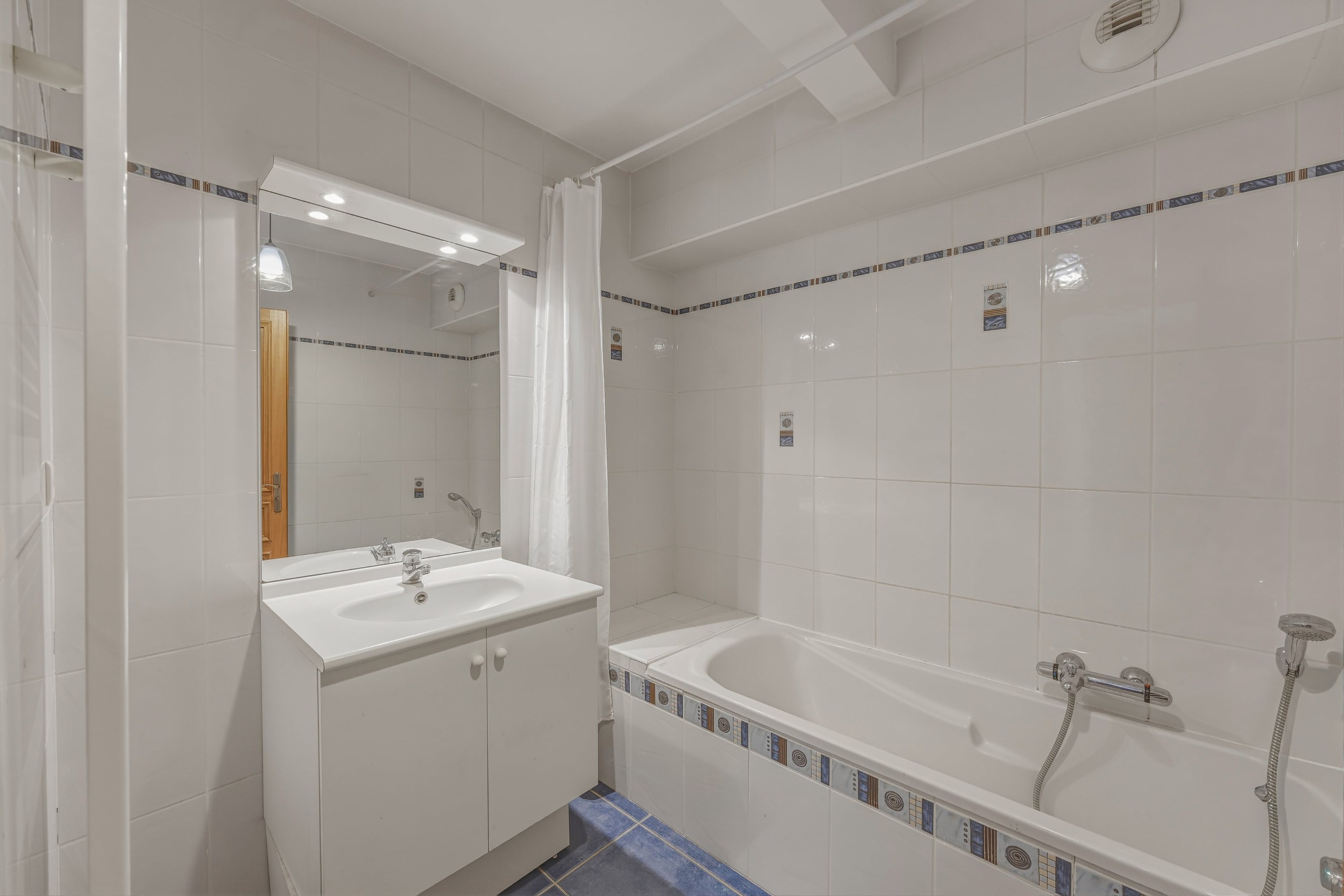  Apartment for Sale – Evian-les-Bains Town Centre - 物件實景