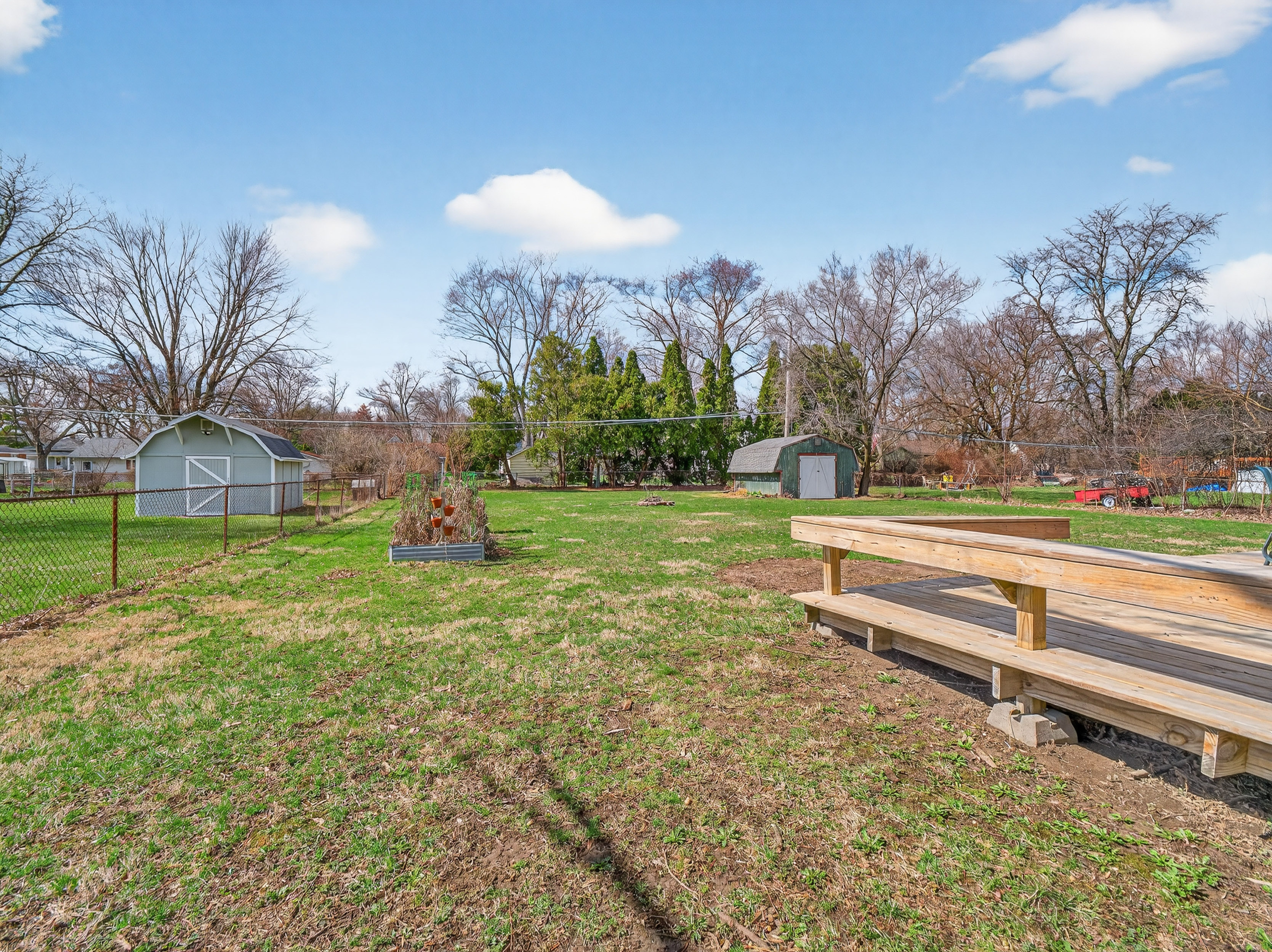  Unique Ranch on Large Lot - 物件實景