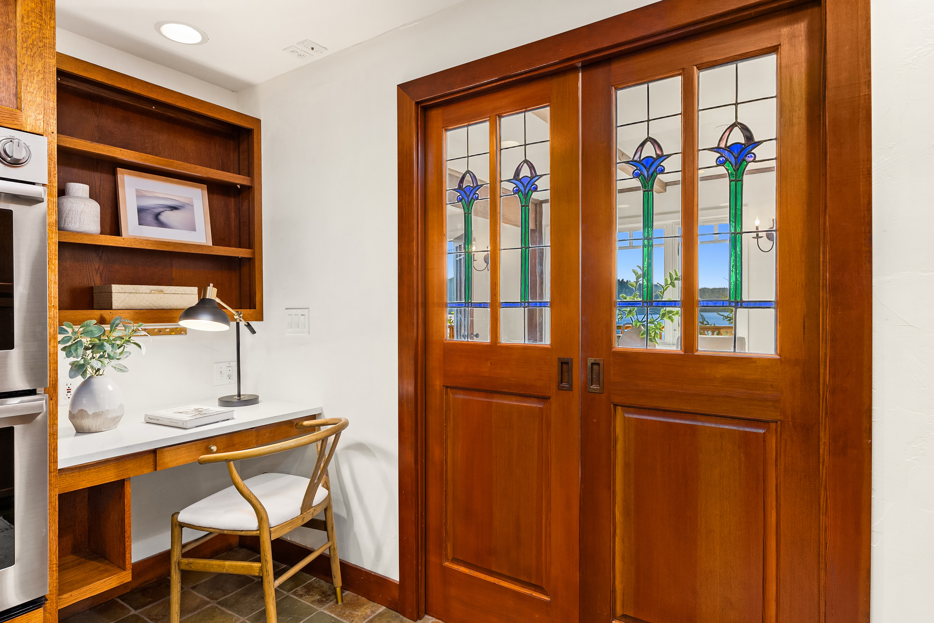  8405 Hansen Road Northeast, Bainbridge Island, WA 98110 - 物件實景