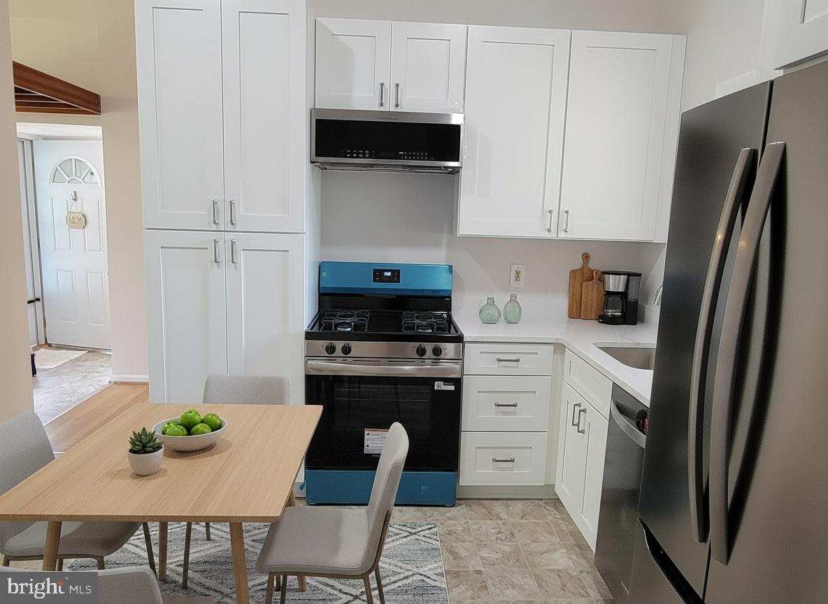 Springfield, Virginia, 22150, United States, 3 Bedrooms Bedrooms, ,2 BathroomsBathrooms,Residential,For Sale,1969546