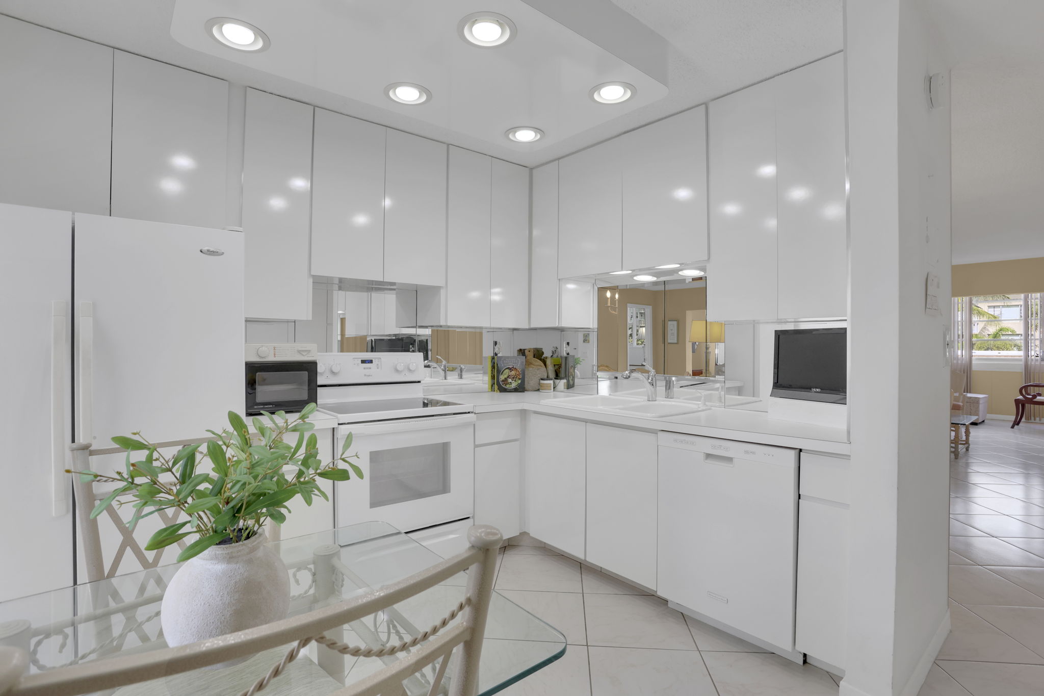  1891 S Ocean Drive, Hallandale Beach, FL, 33009 - 物件實景