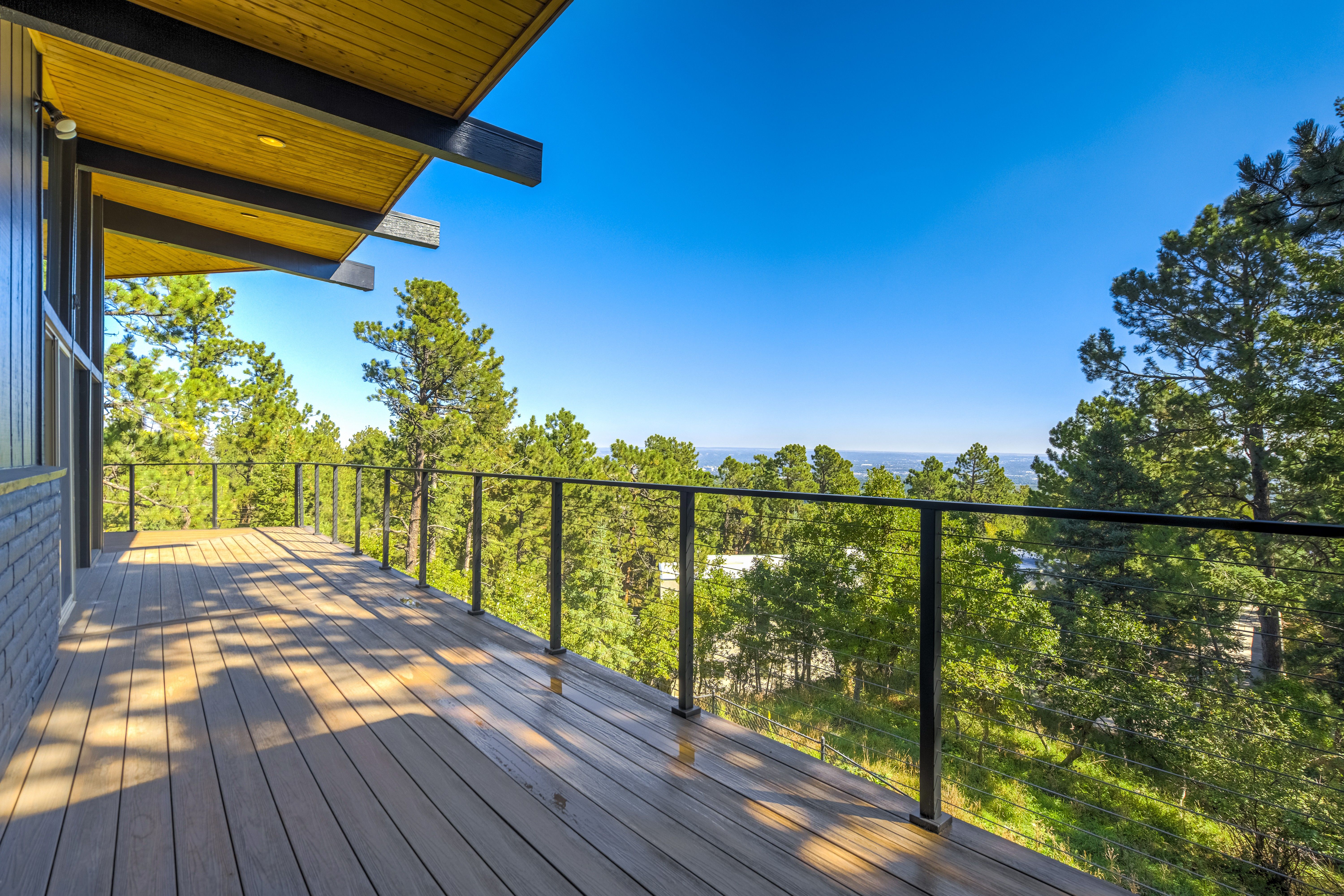  Frank Lloyd Wright-Inspired Architecturally Striking Home with Dramatic Views - 物件實景