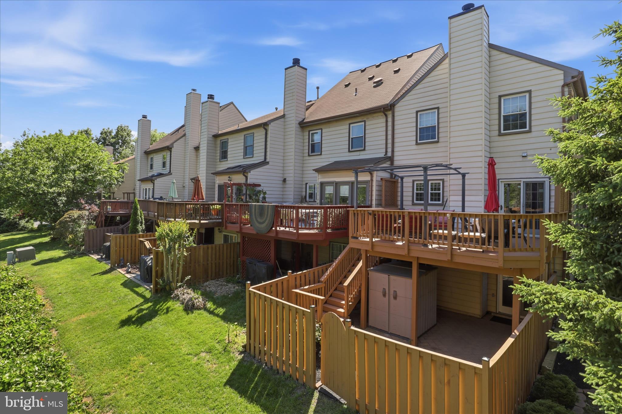 Alexandria, Virginia, 22315, United States, 4 Bedrooms Bedrooms, ,4 BathroomsBathrooms,Residential,For Sale,2048951