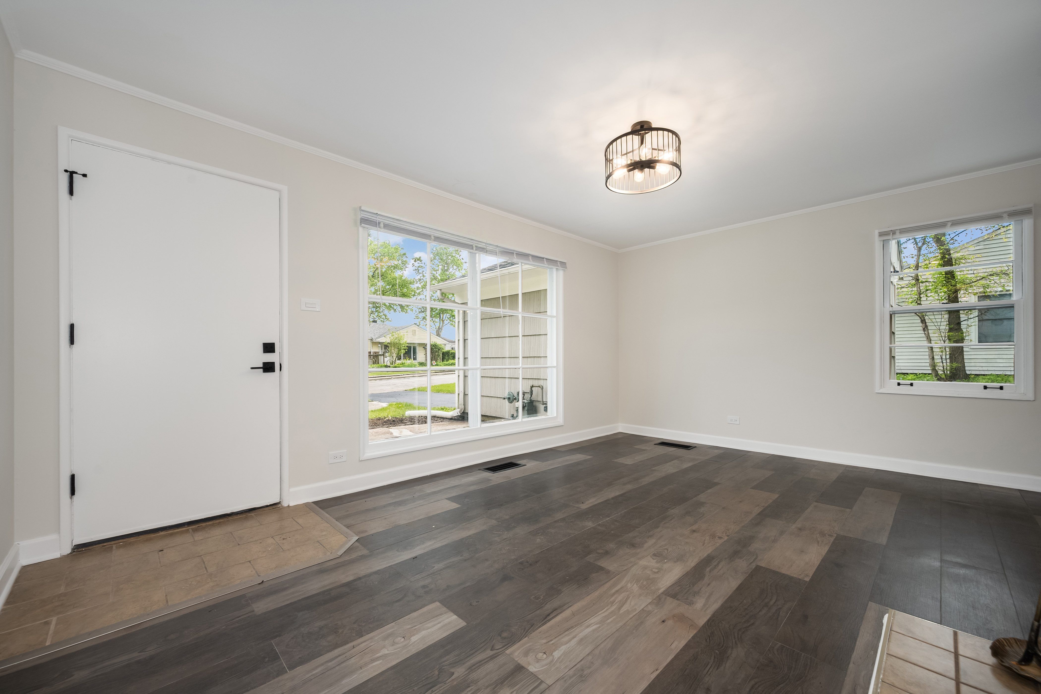  Beautifully Updated and Move-in Ready - 物件實景