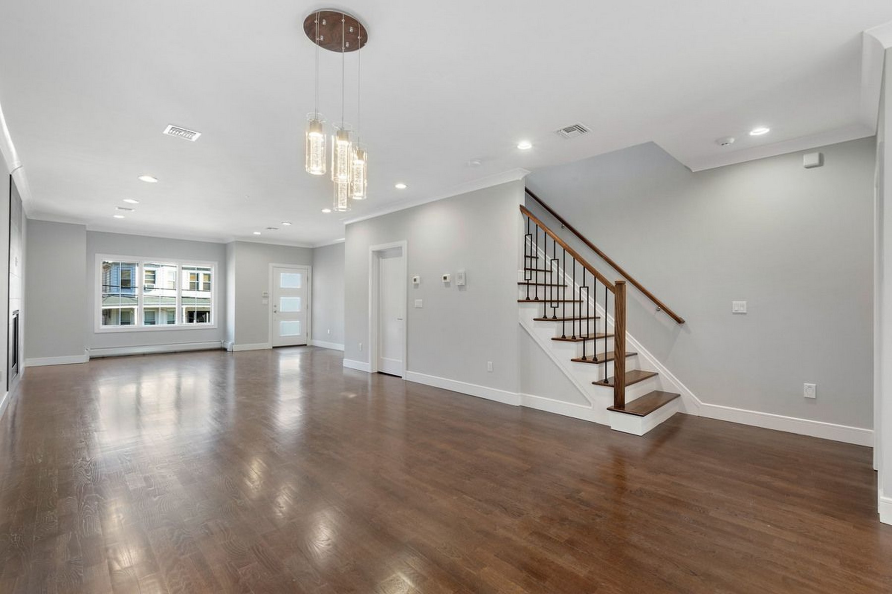  85 Washington Avenue, Cliffside Park, NJ, 07010 - 物件實景