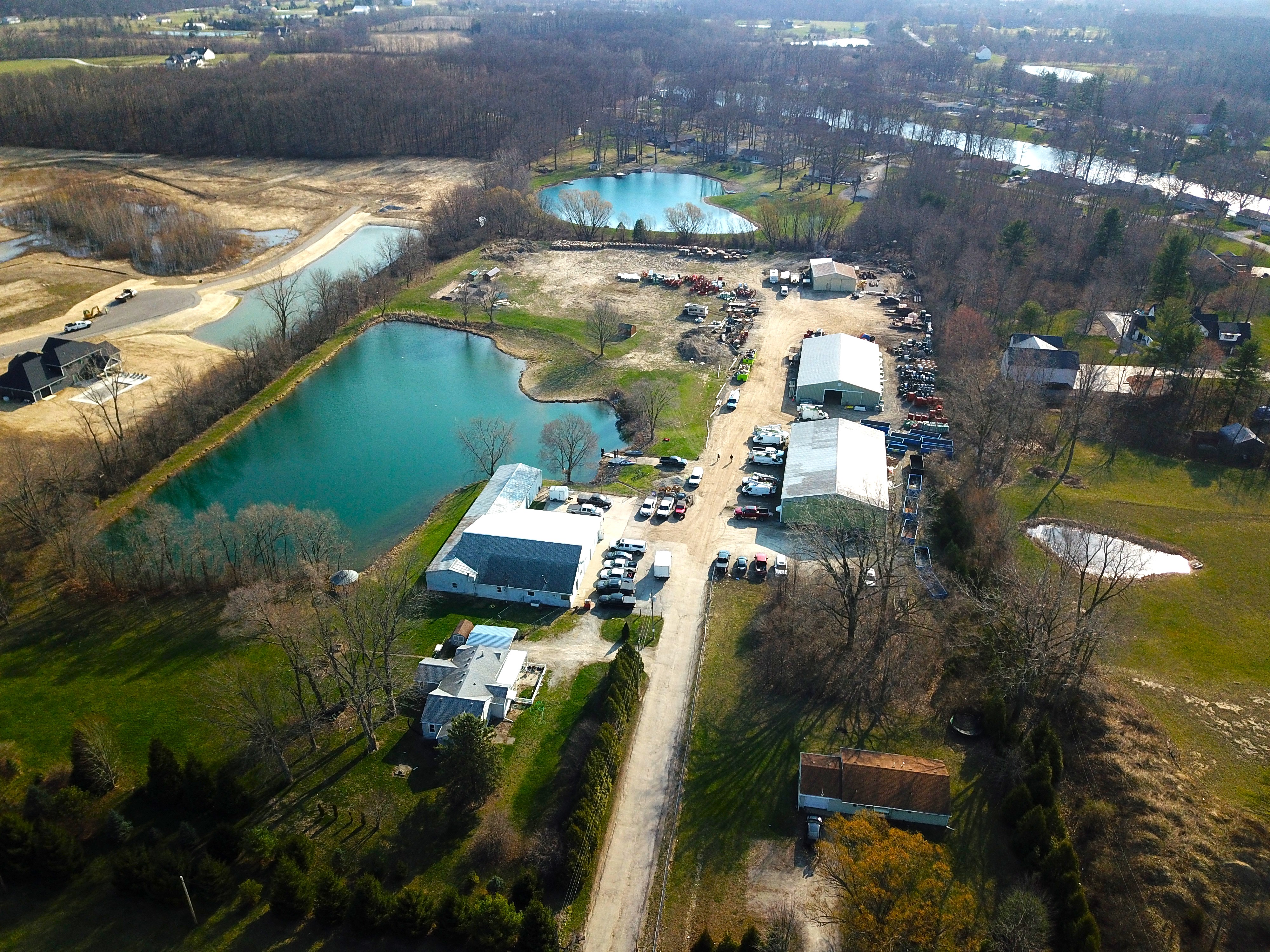 Mixed-Use Opportunity on 11 Acres and Pond - 物件實景