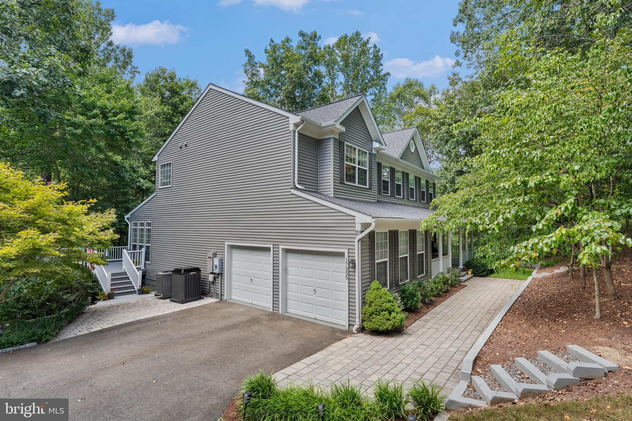 Jeffersonton, Virginia, 22724, United States, 5 Bedrooms Bedrooms, ,4 BathroomsBathrooms,Residential,For Sale,1935978