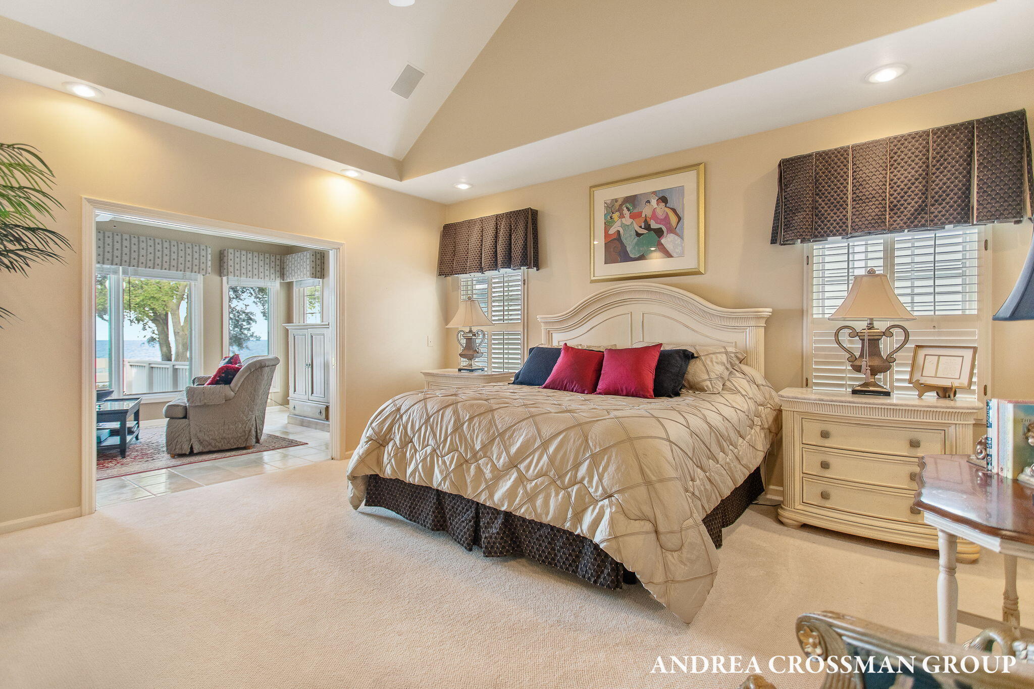 St. Joseph, Michigan, 49085, United States, 4 Bedrooms Bedrooms, ,4 BathroomsBathrooms,Residential,For Sale,1960959