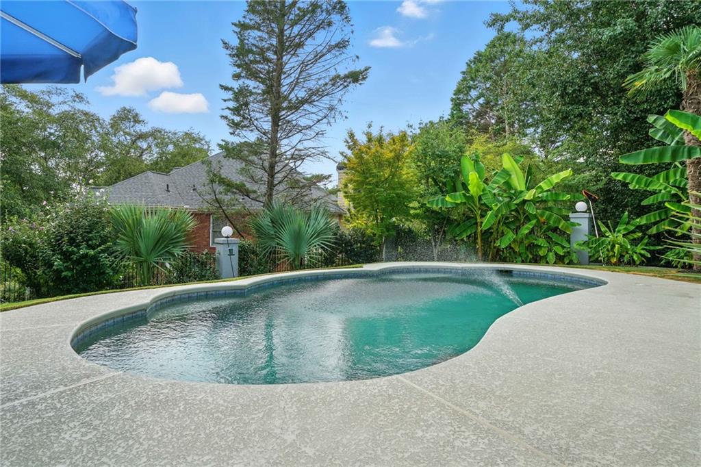 Marietta, Georgia, 30067, United States, 5 Bedrooms Bedrooms, ,4 BathroomsBathrooms,Residential,For Sale,1938523