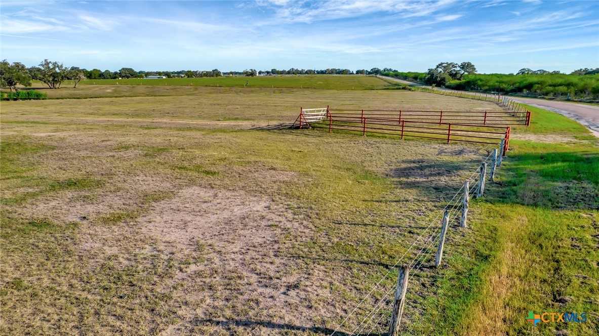 Hallettsville, Texas, 77964, United States, ,Land,For Sale,1989660